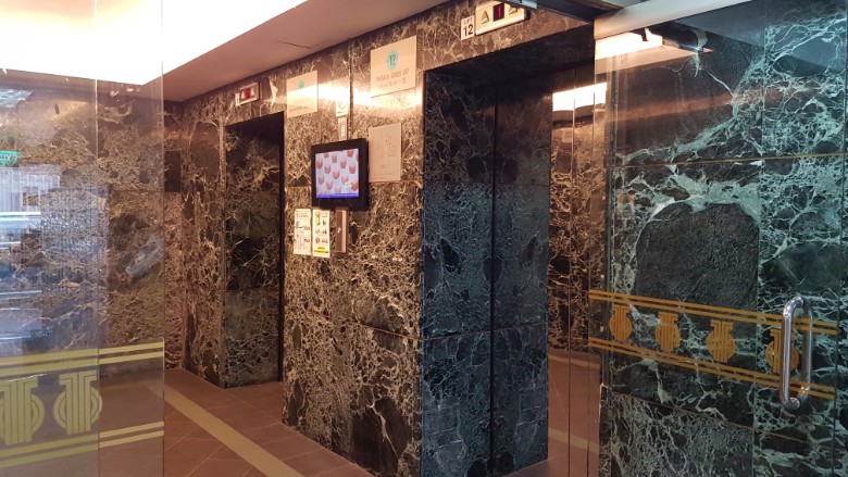 orchard towers lift lobby