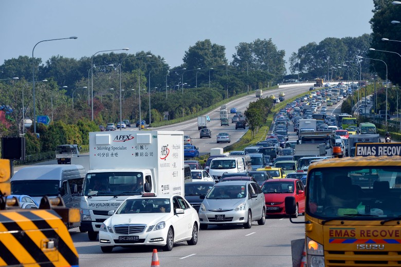 traffic singapore