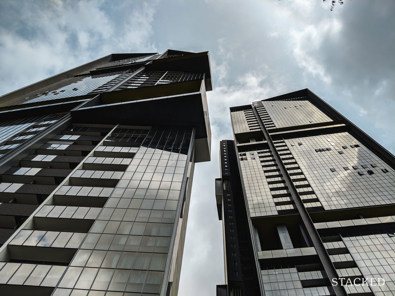 Echelon Condo Review: Impressive hotel-like condo in Redhill