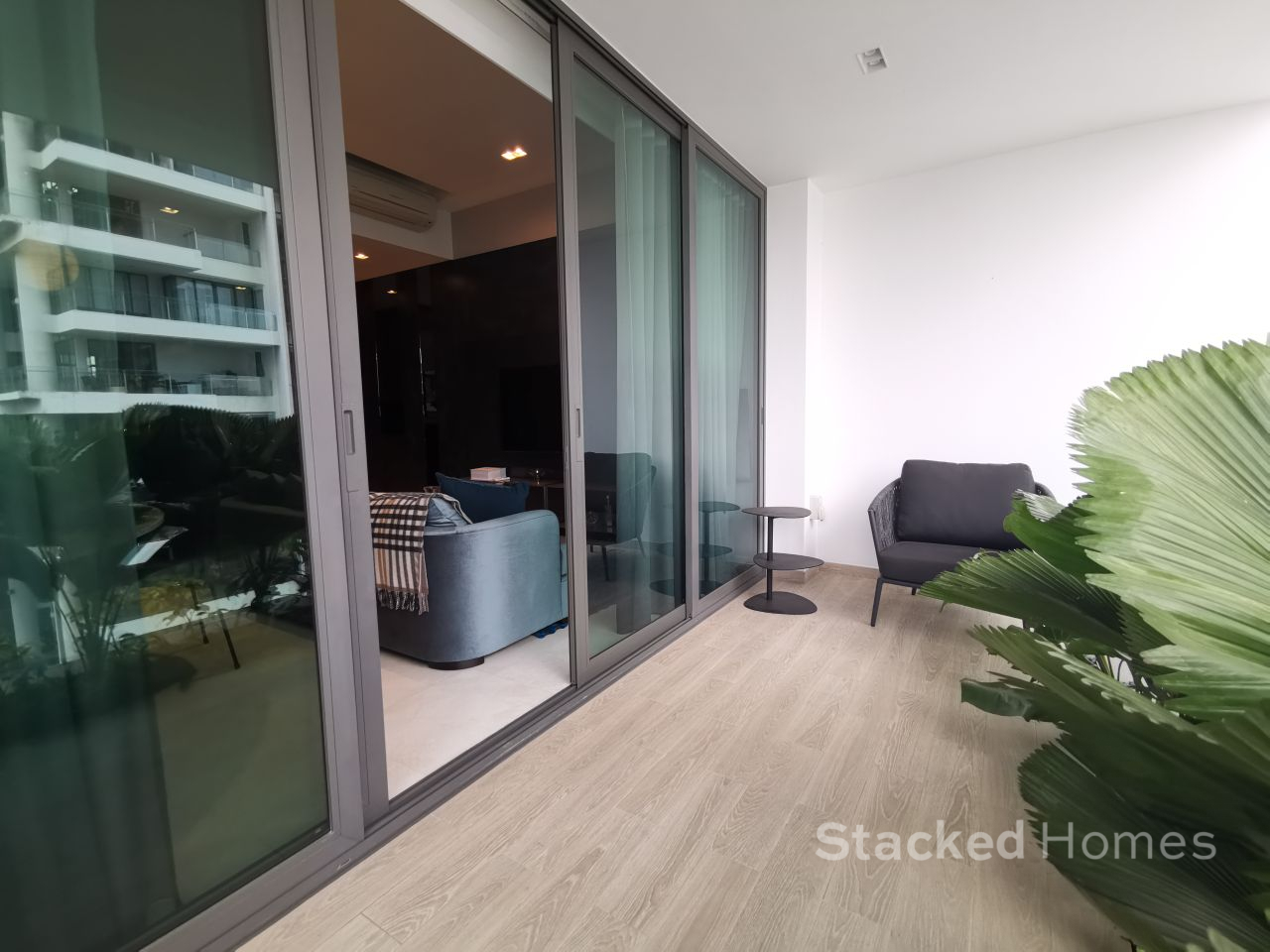 8 st thomas 2 bedroom balcony