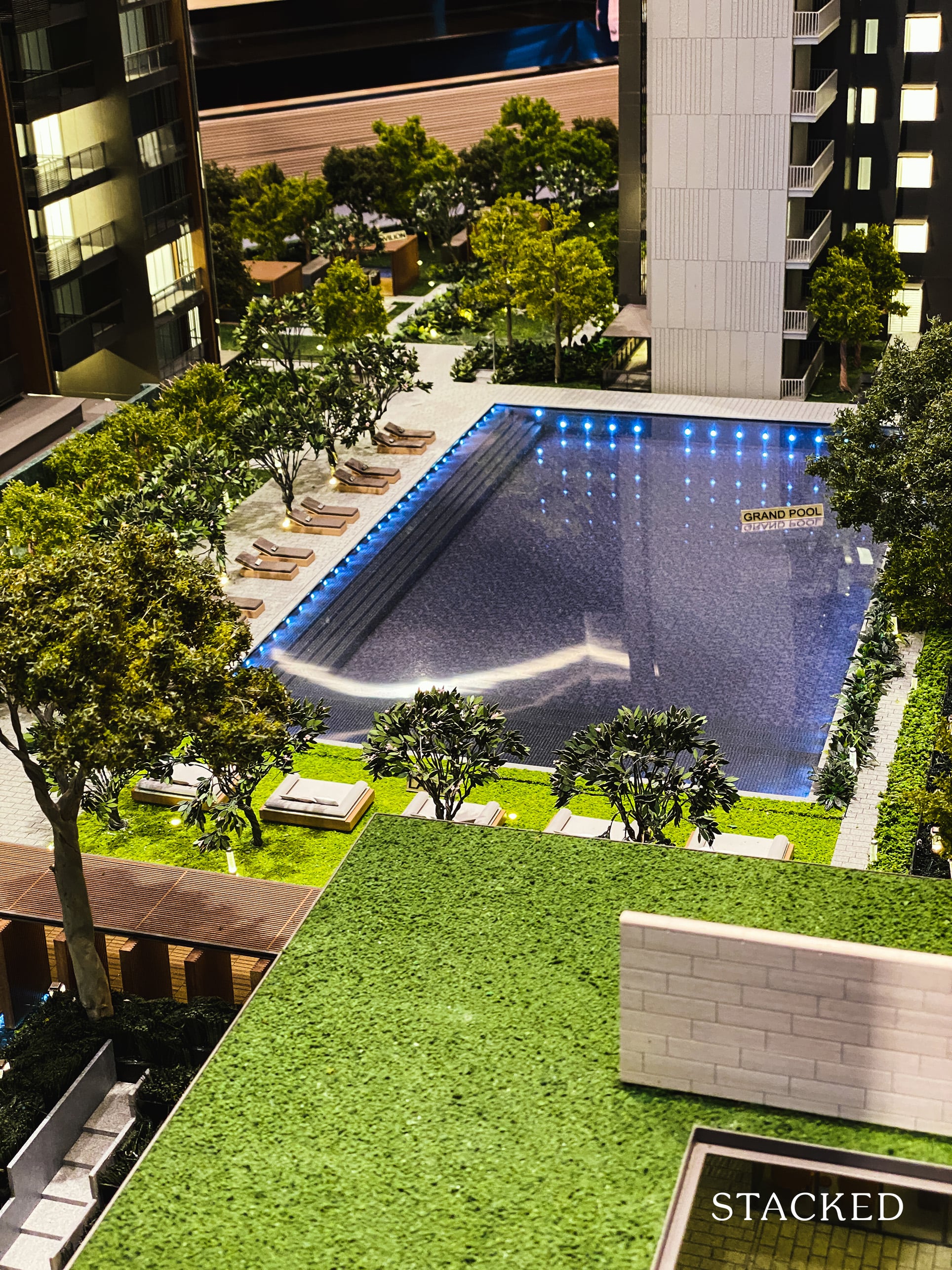 Leedon Green New Launch Pool