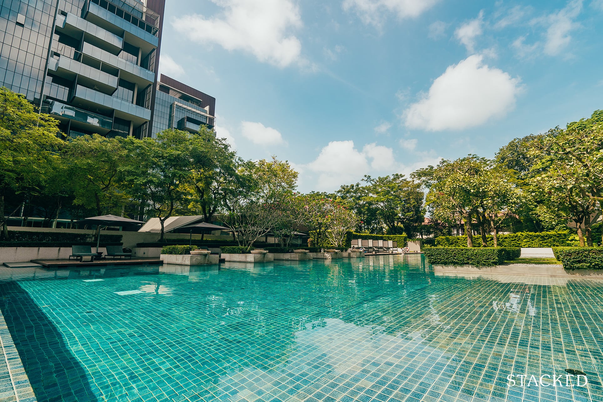 Leedon residence condo pool