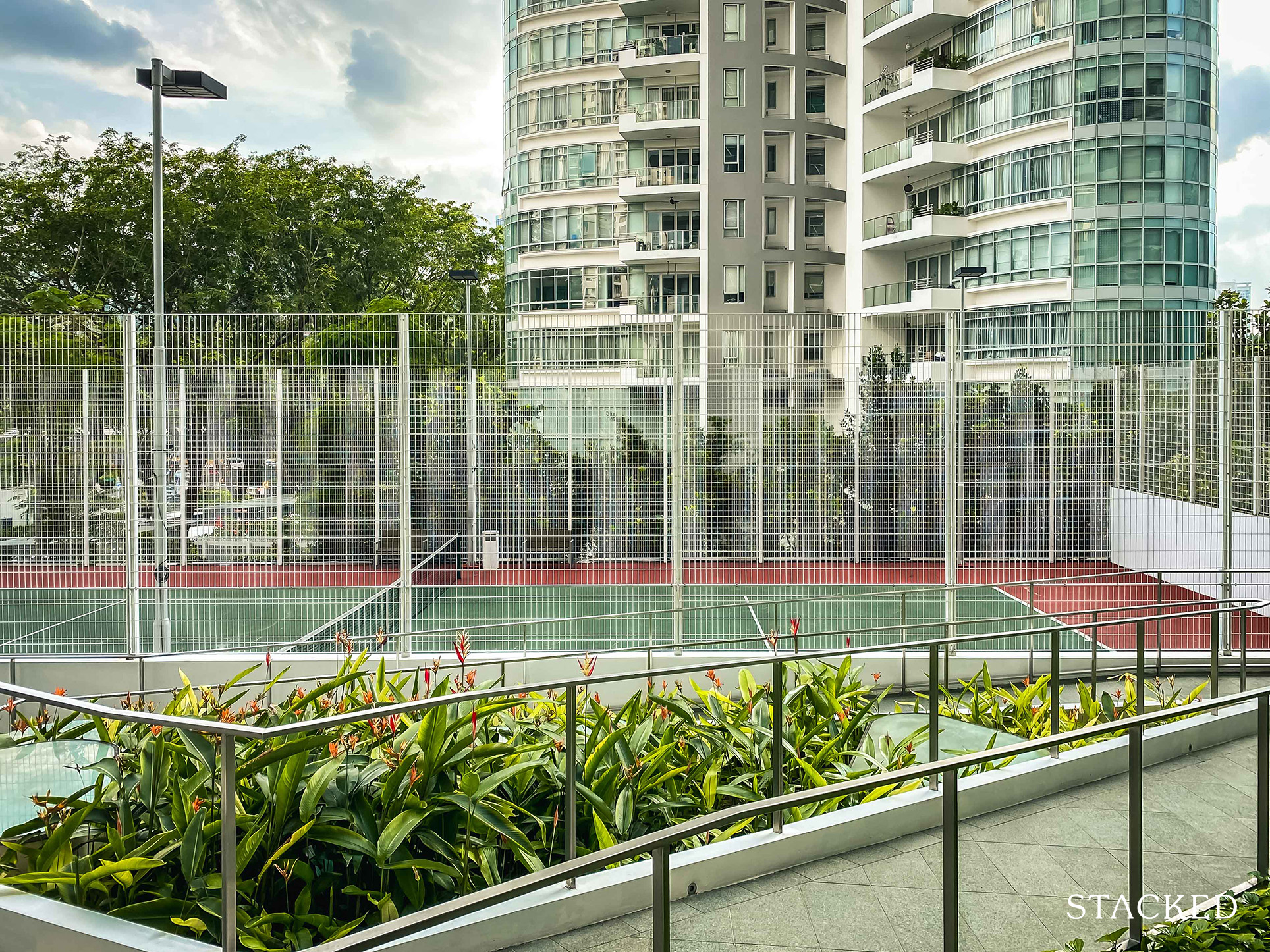 trilight condo tennis court