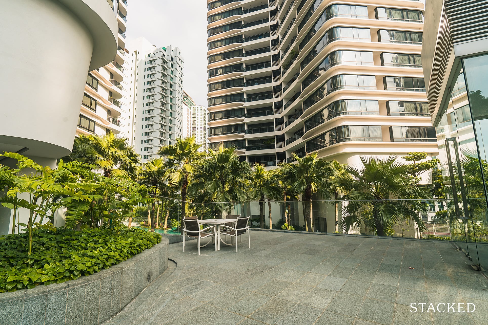 trilight condo viewing deck