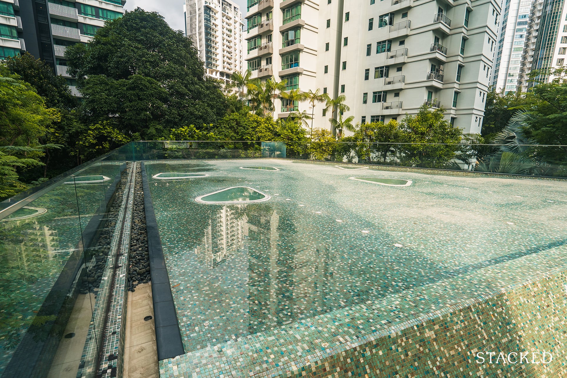 trilight condo reflection pool