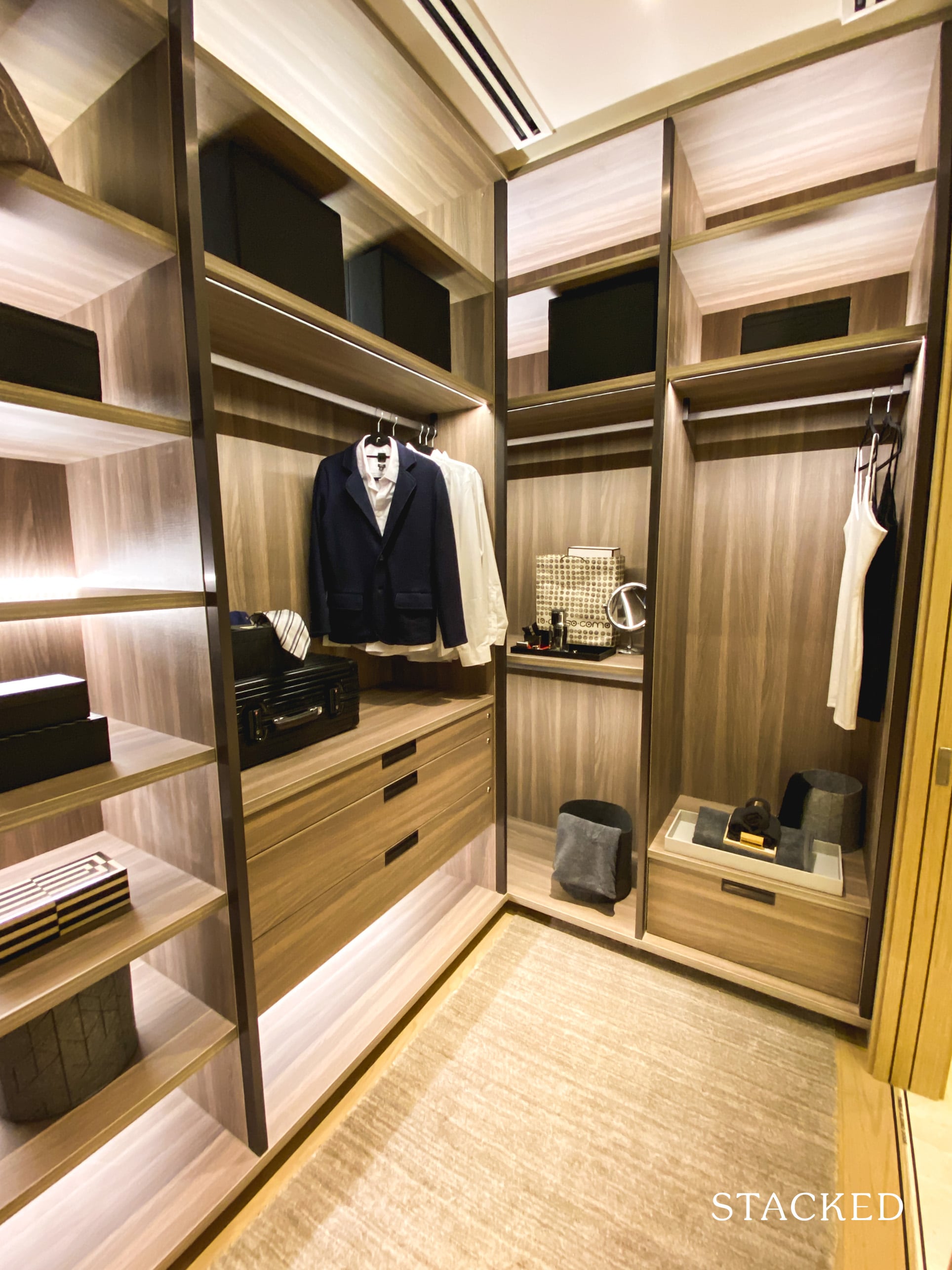 the avenir 3 bedroom walk in wardrobe