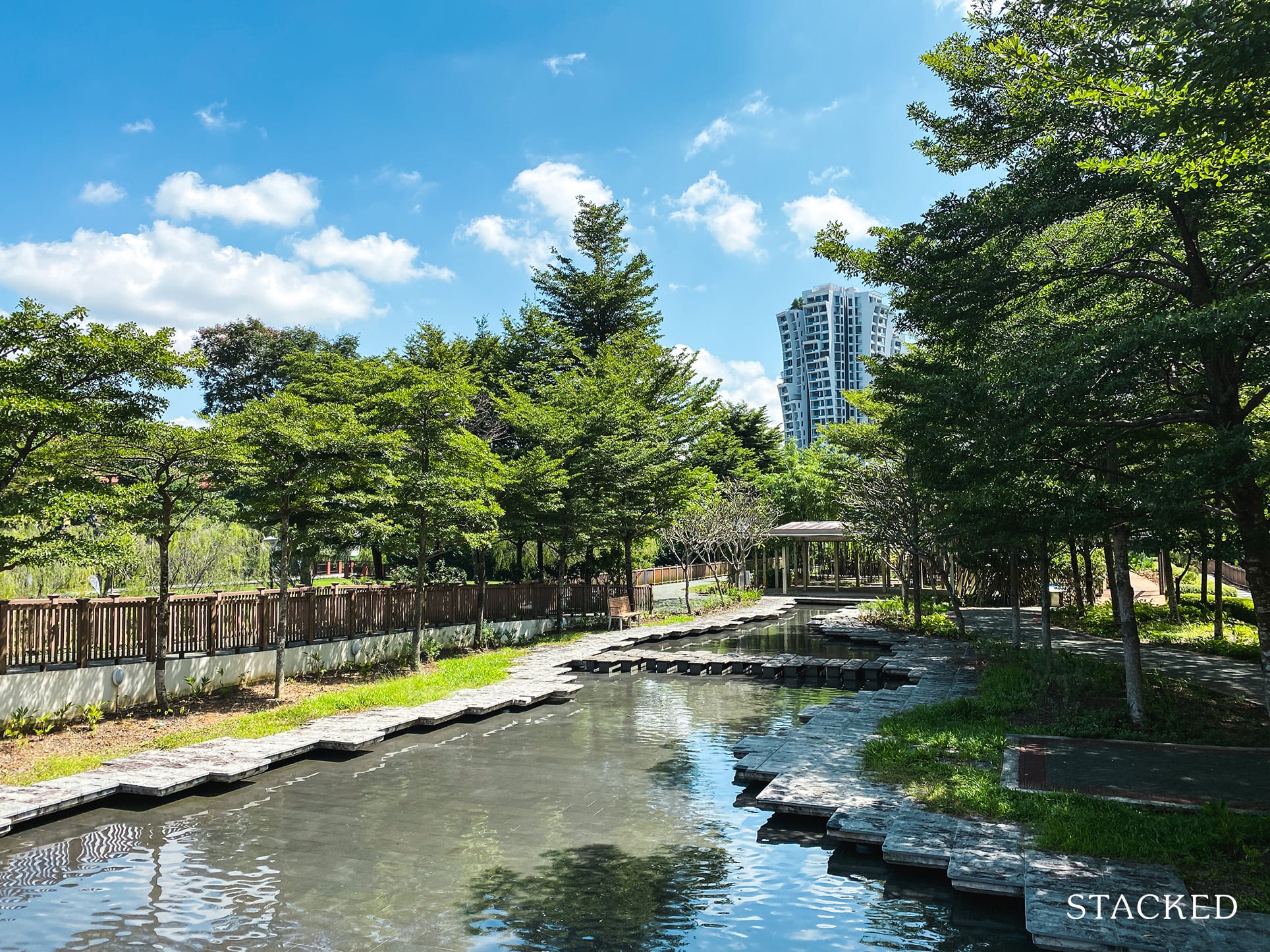 Tanglin Regency Alexandra canal