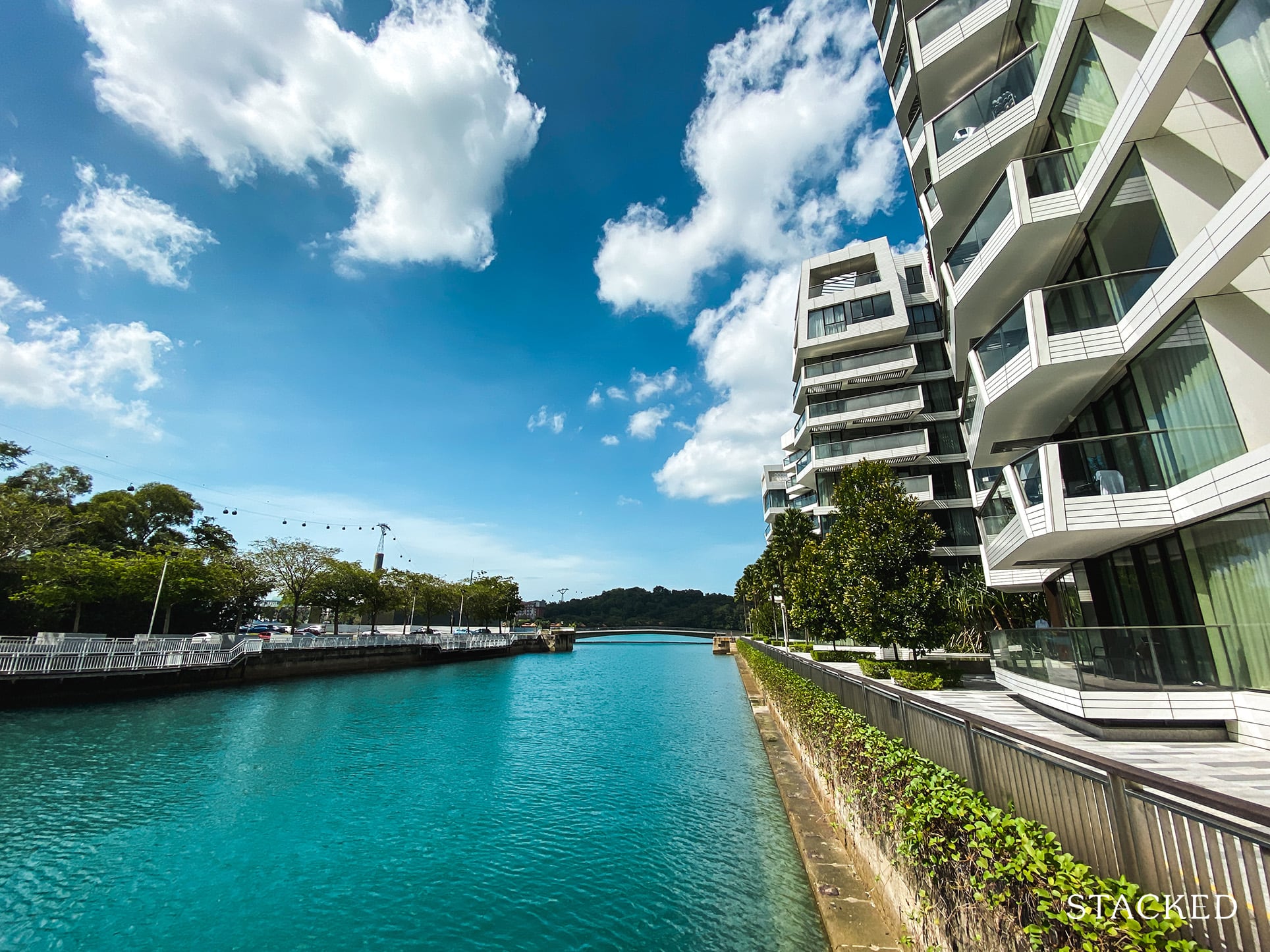 Corals at Keppel Bay kings dock