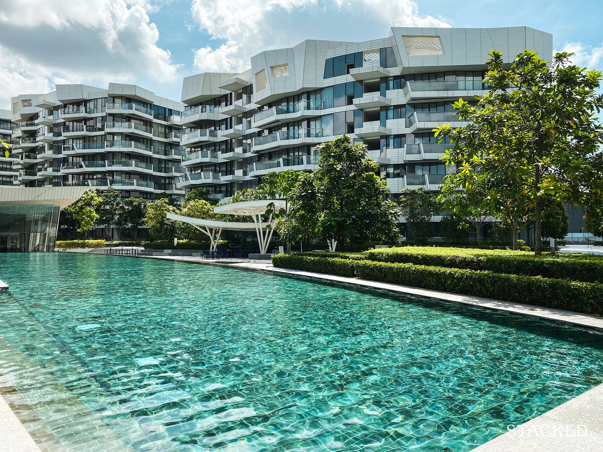 Corals at Keppel Bay Swimming pool