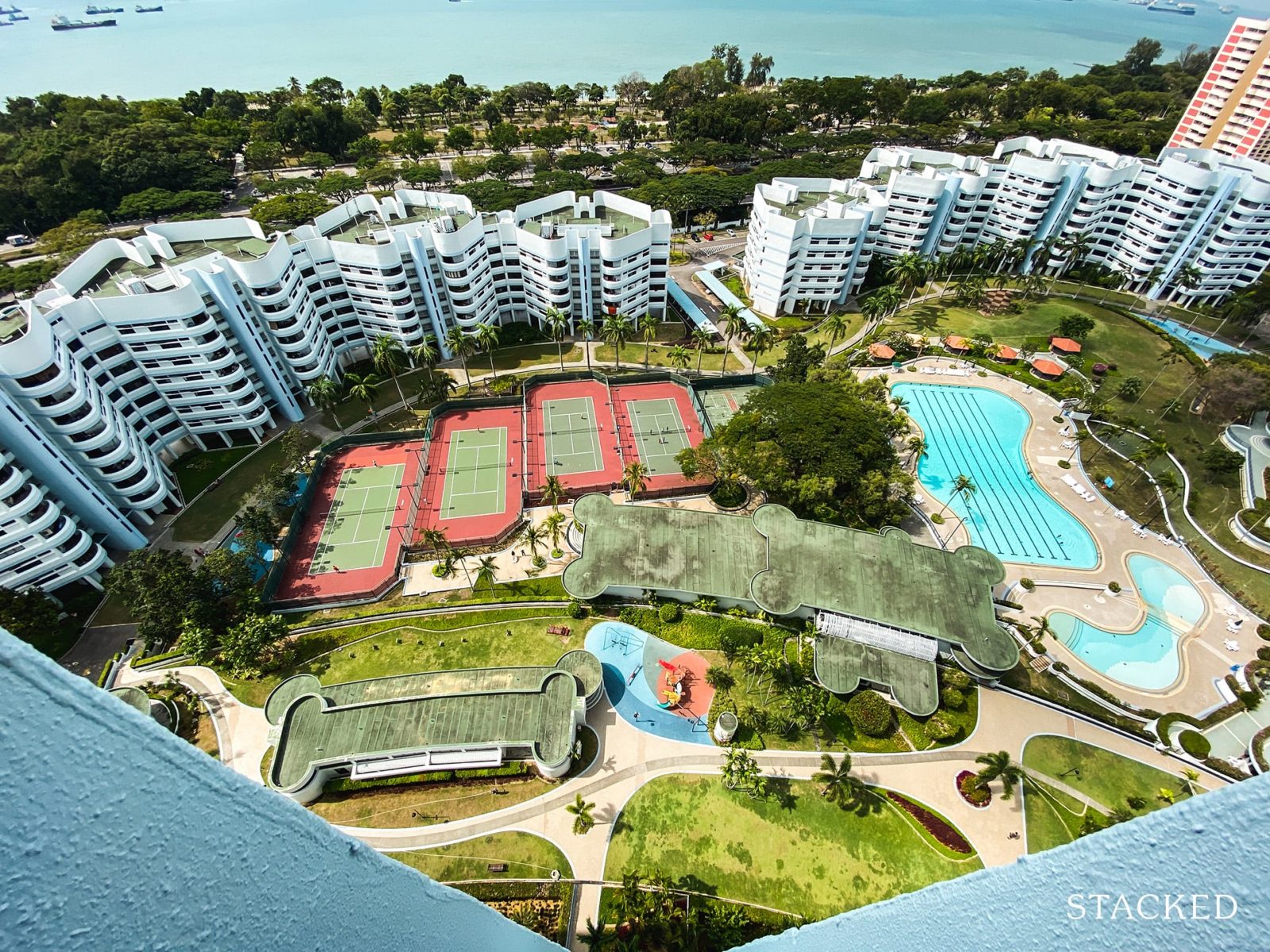 13 Spacious Condos Boasting 3+ Tennis Courts For Tennis Enthusiasts