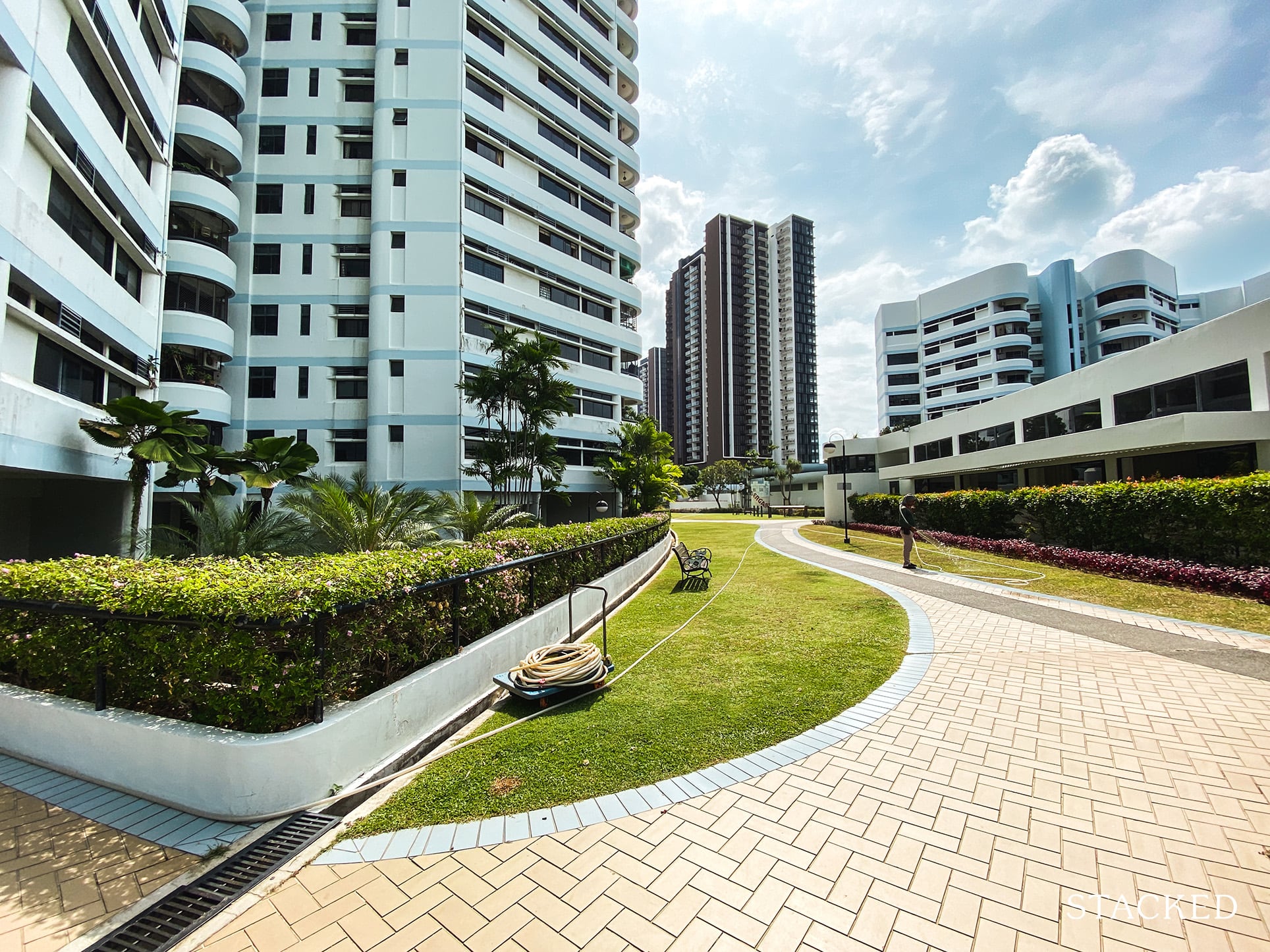 mandarin gardens walking path