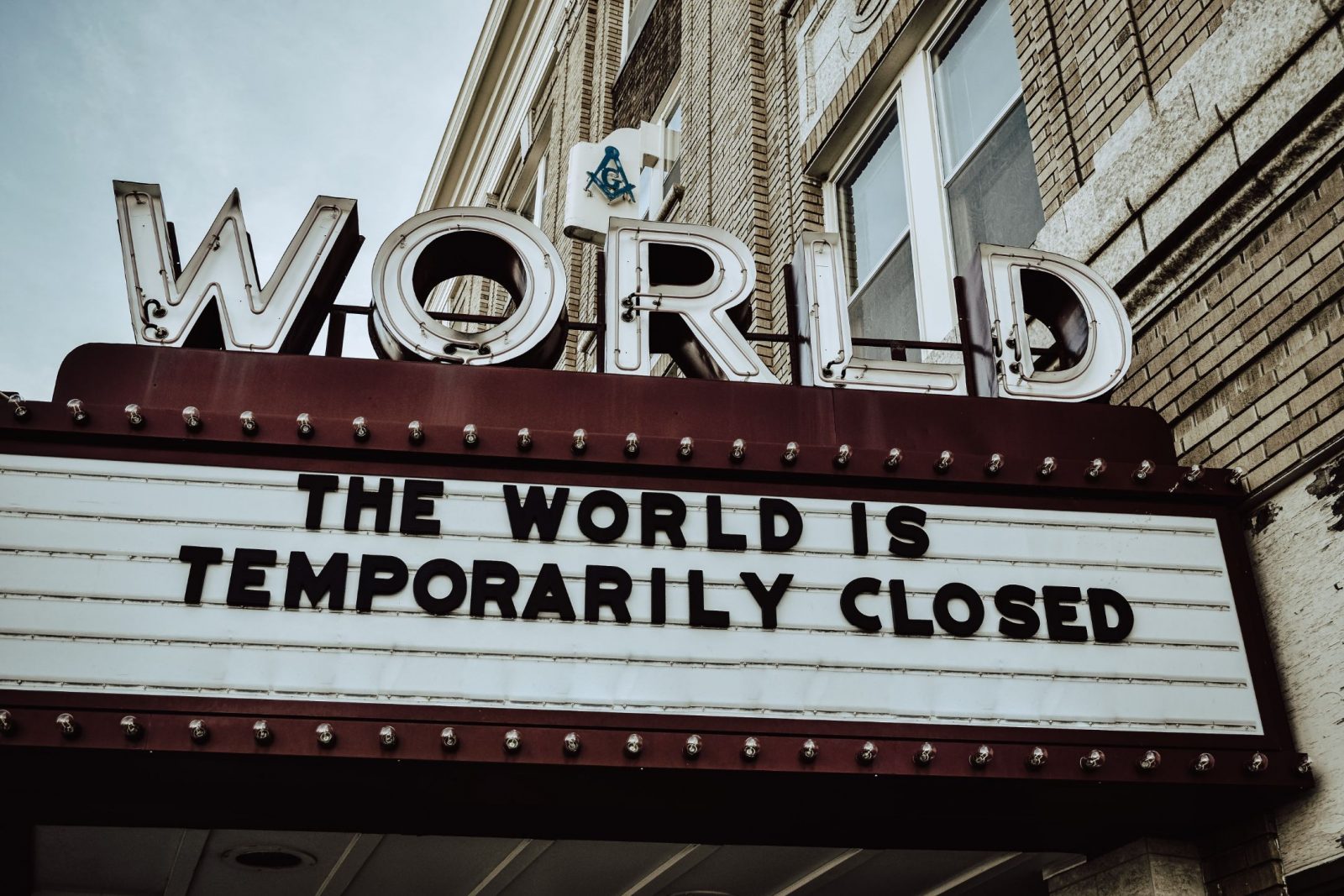 How To React During Any Crisis – So You Can Thrive