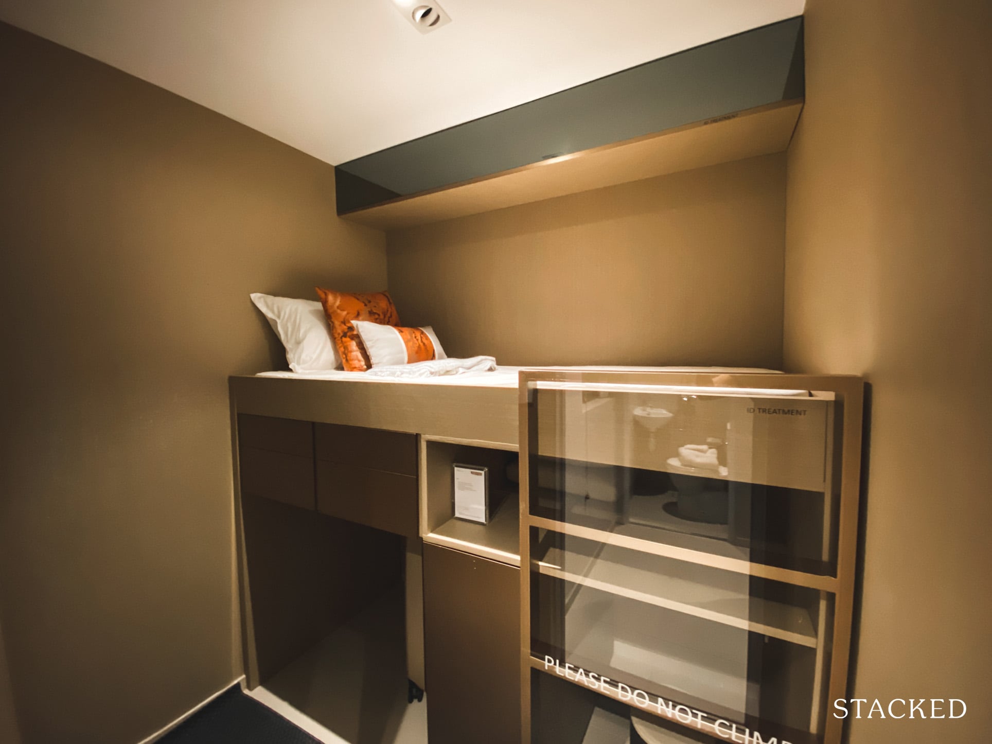 jadescape 5 bedroom suite helpers room