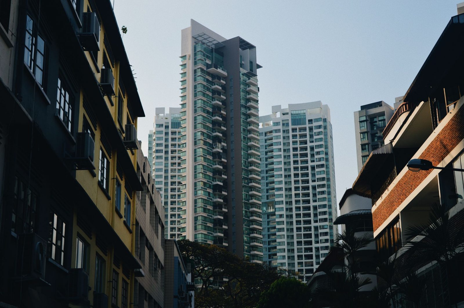 How Do I Choose Between A Freehold Or Leasehold Condo?