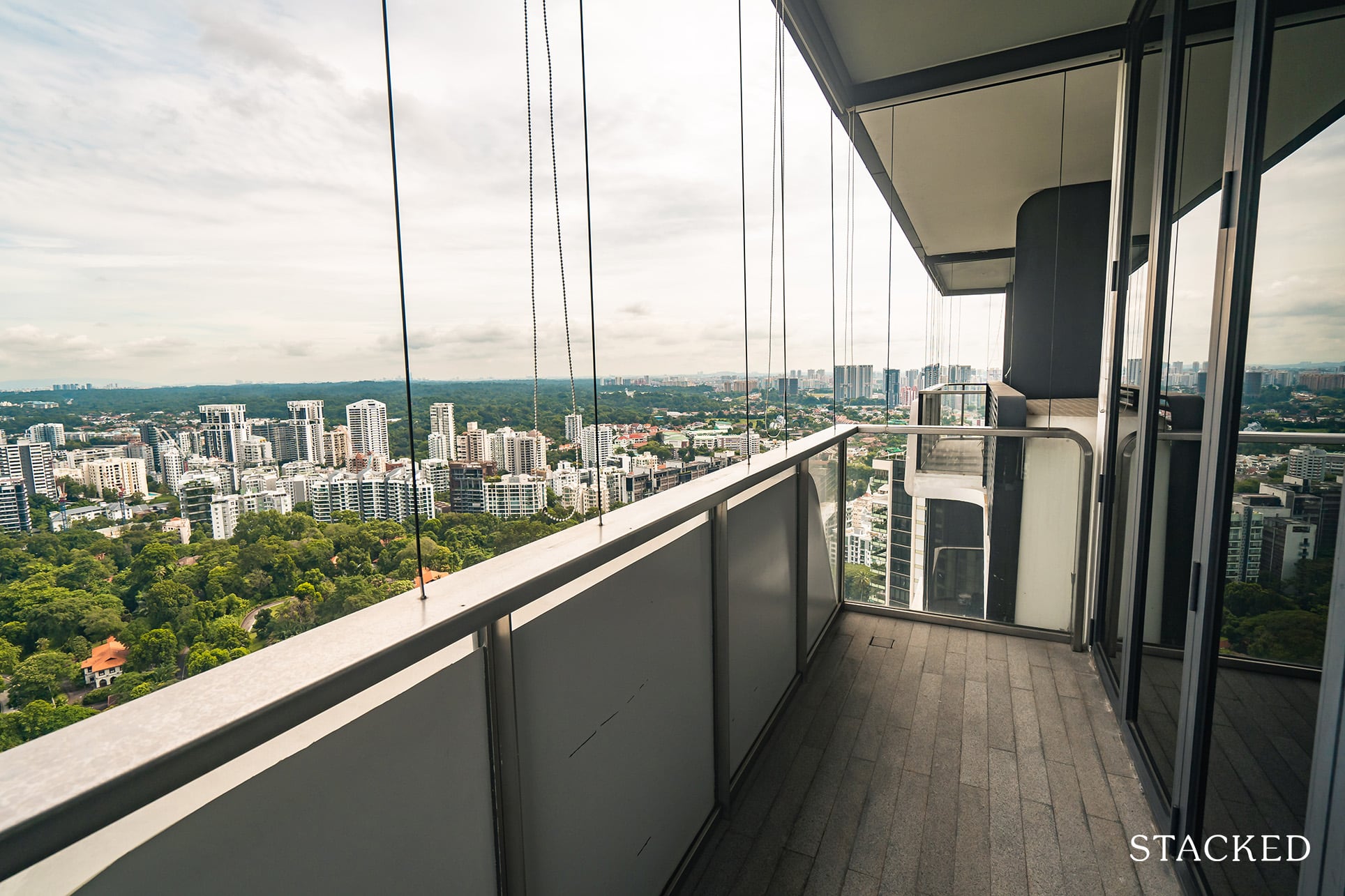 the Scotts tower 2 bedroom balcony