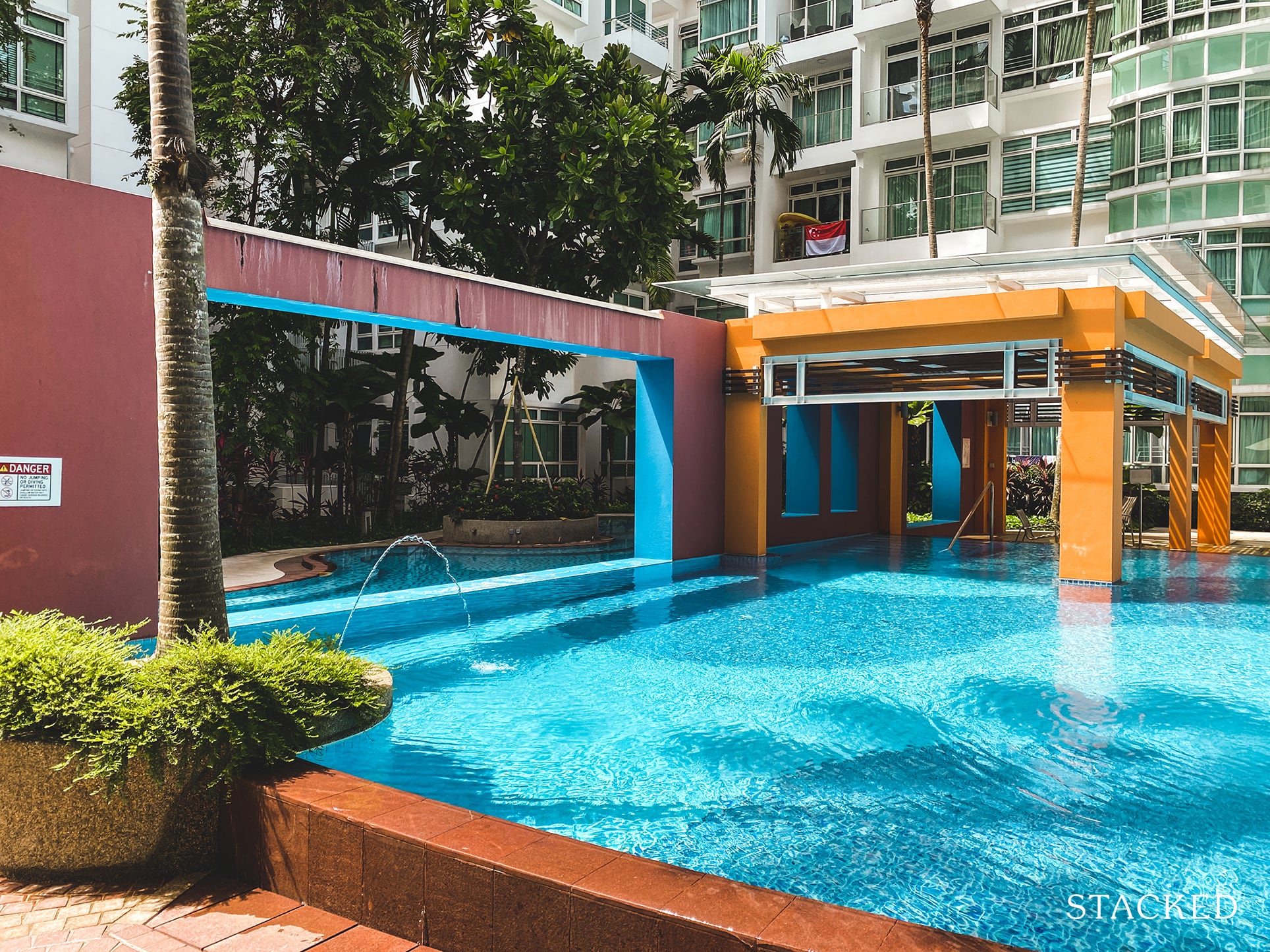 cascadia condo shelter pool