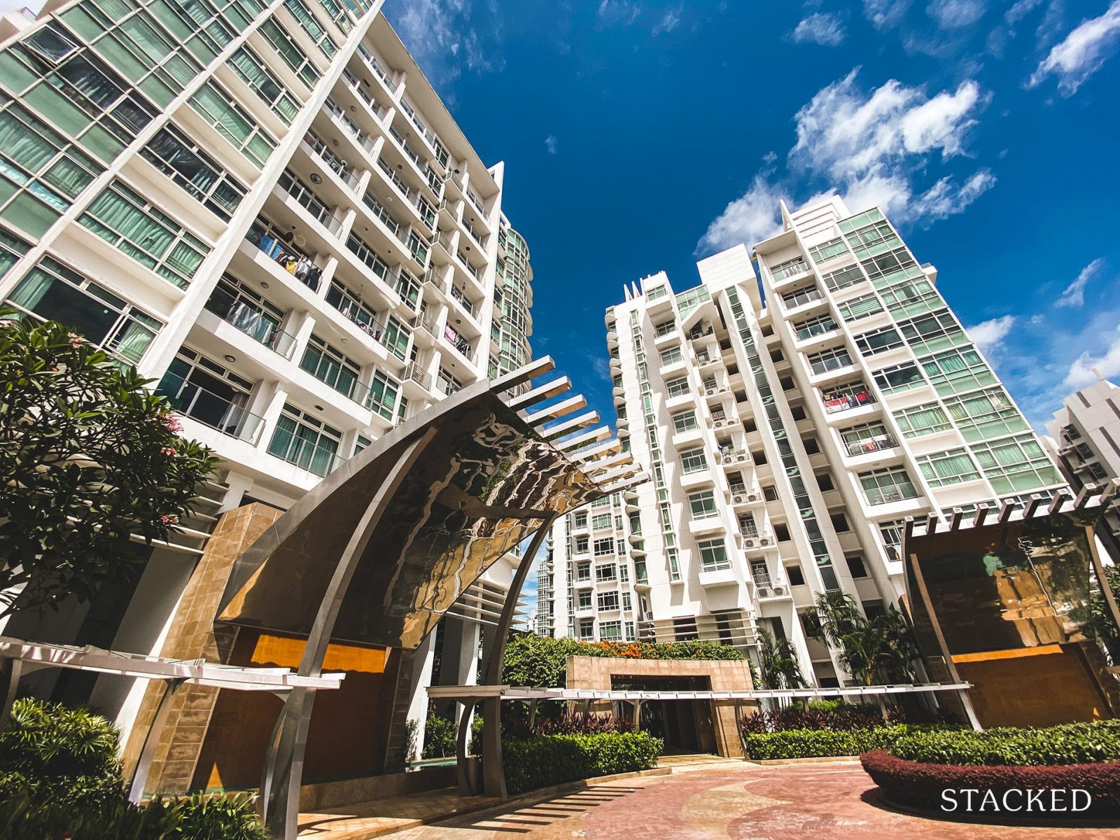 Cascadia Condo Review: Family Friendly But Unspacious Grounds