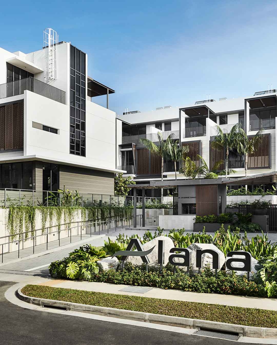 Alana cluster house