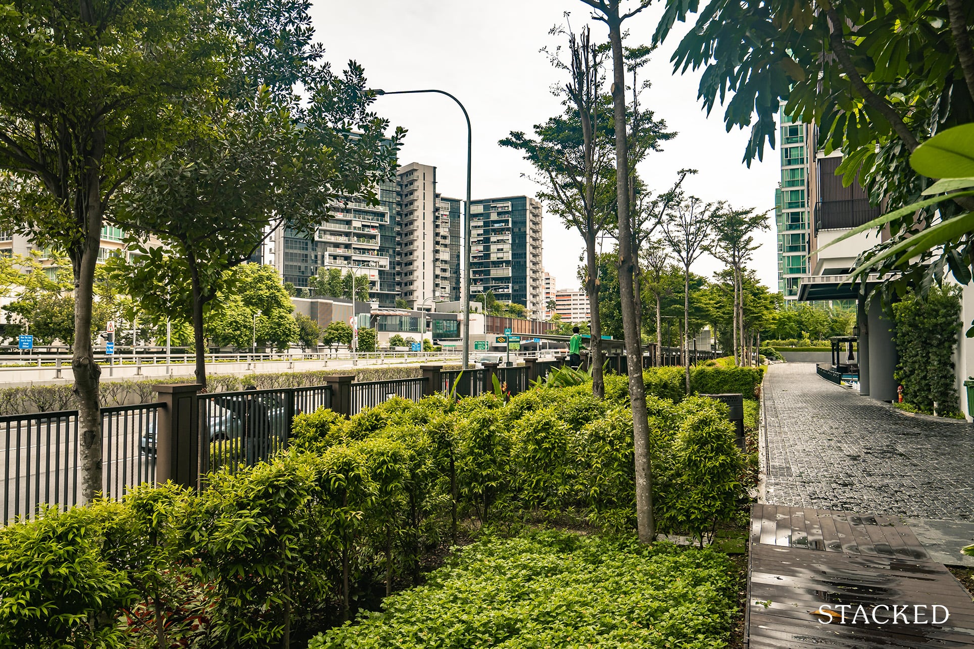 Sant Ritz driveway