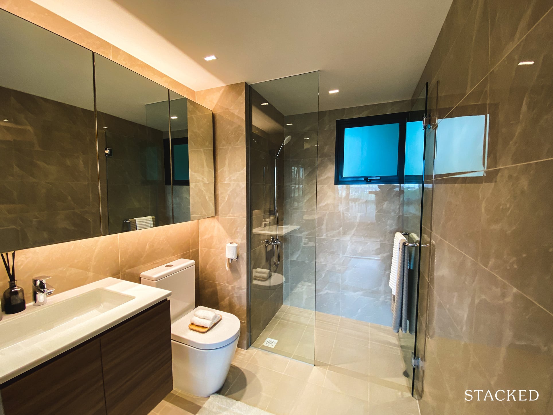 treasure at tampines 3 bedroom master bathroom