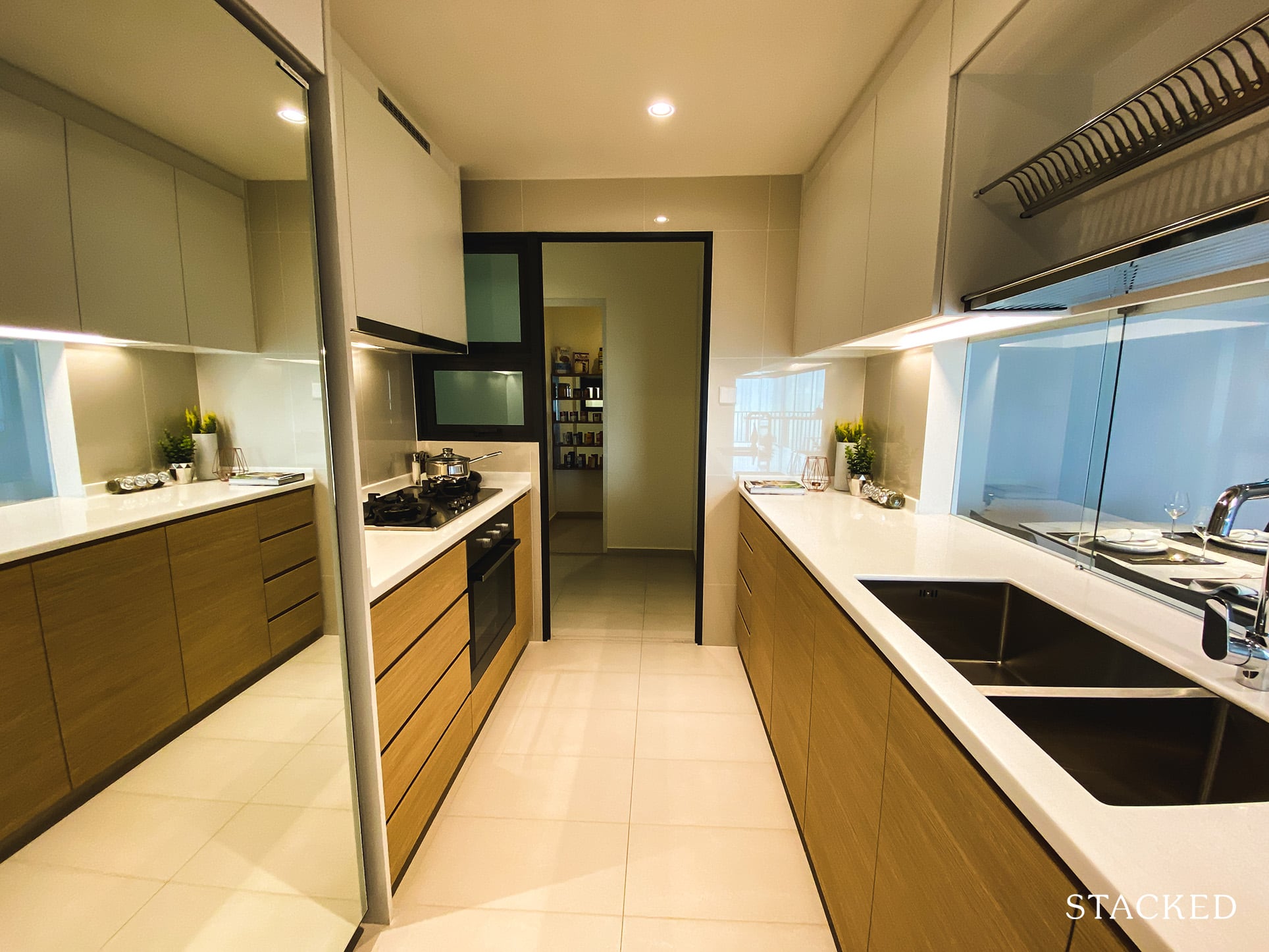 treasure at tampines 4 bedroom premium kitchen