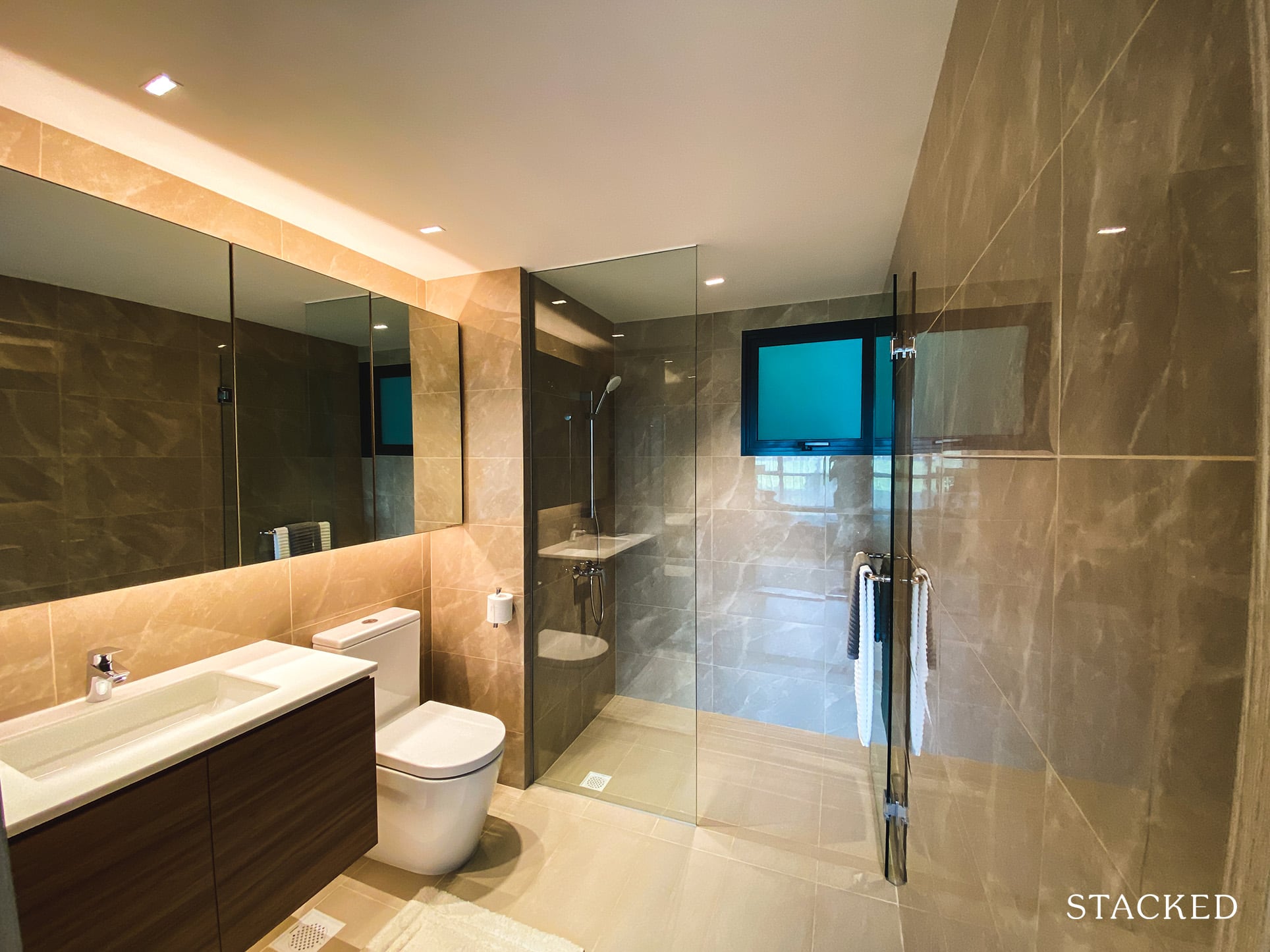 treasure at tampines 4 bedroom premium master bathroom