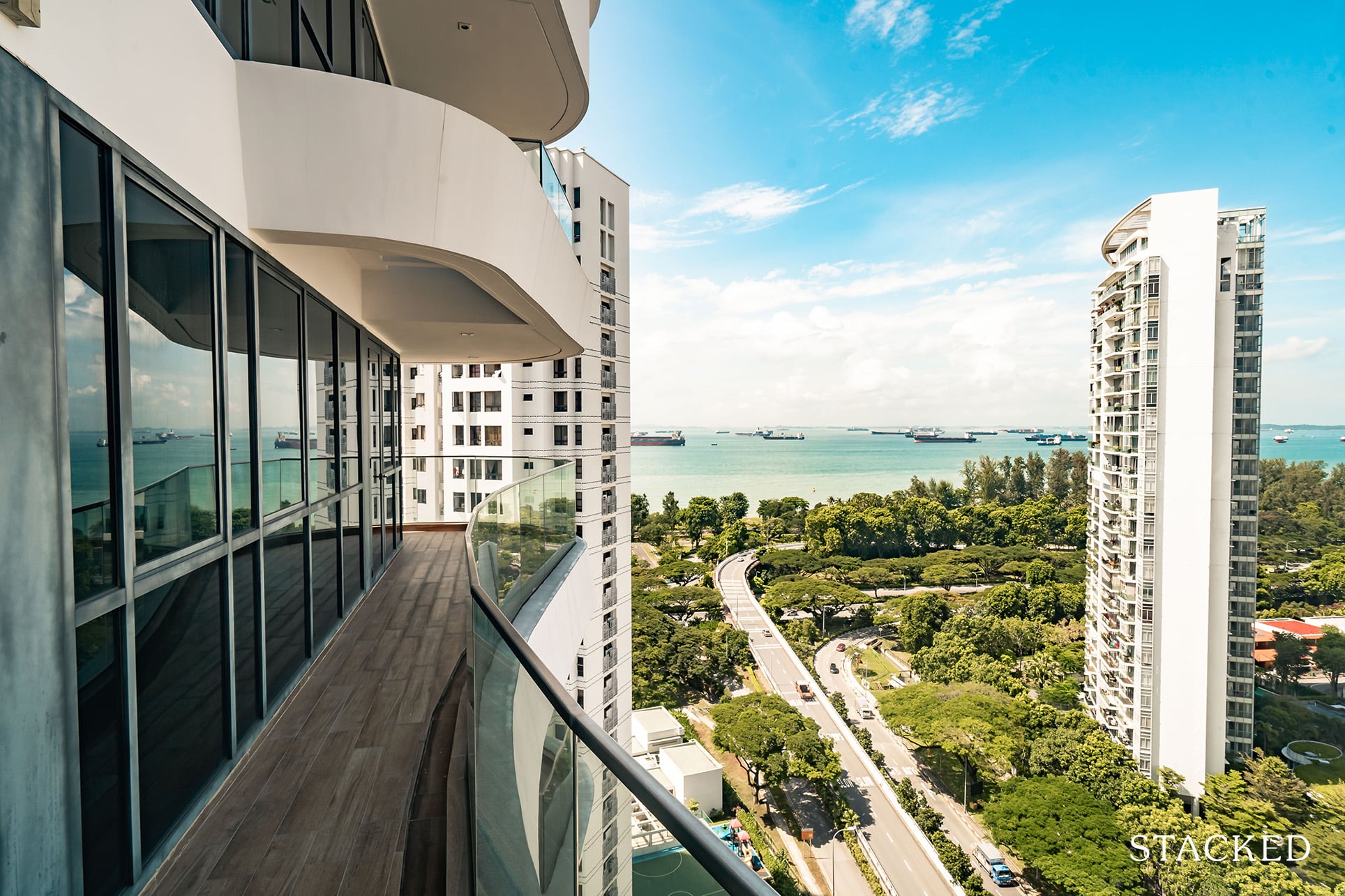 amber skye penthouse balcony