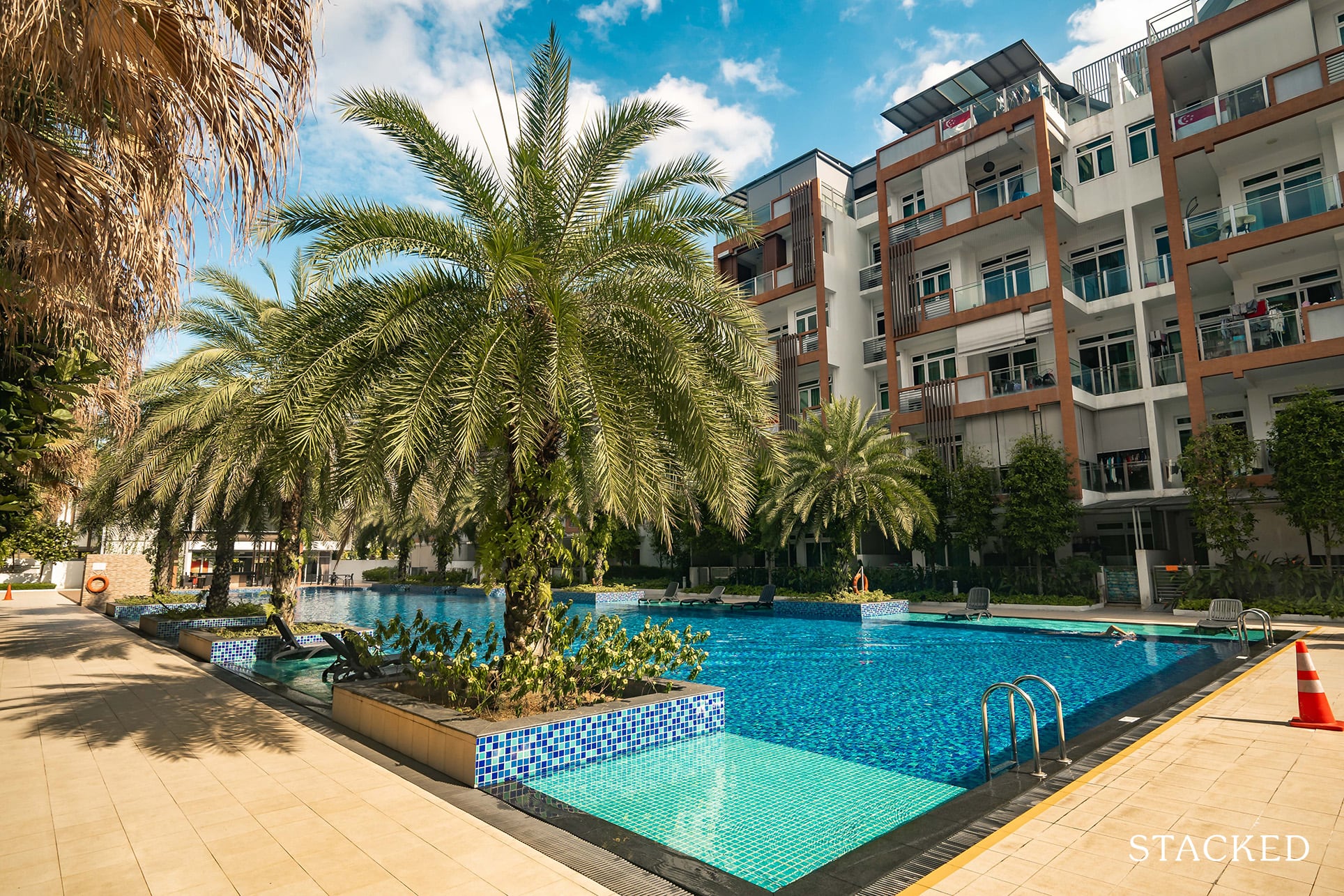 parc rosewood main pool view