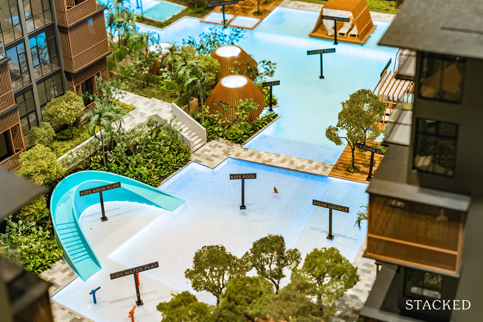 Parc Komo leisure pool