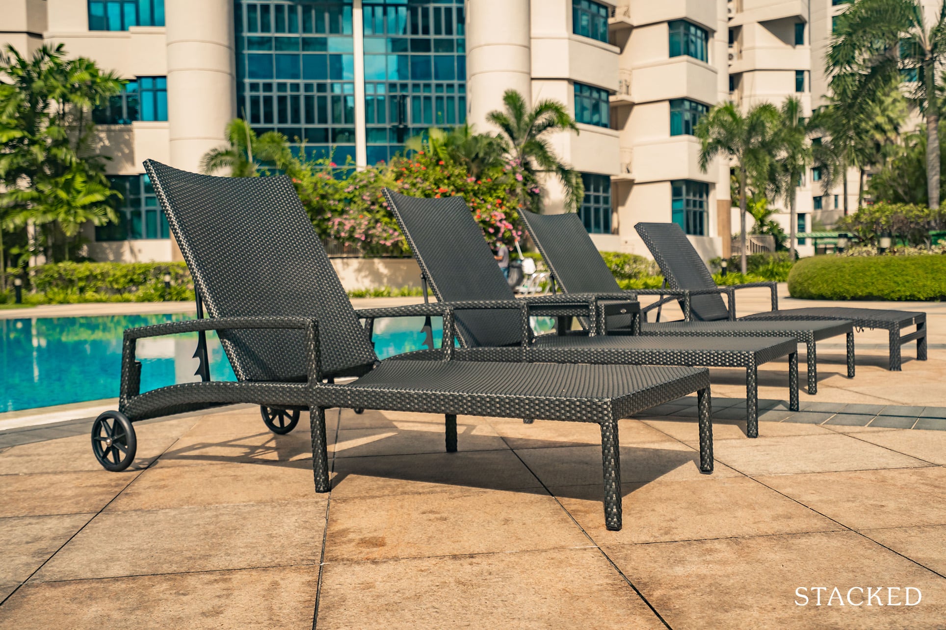 valley park deck chairs