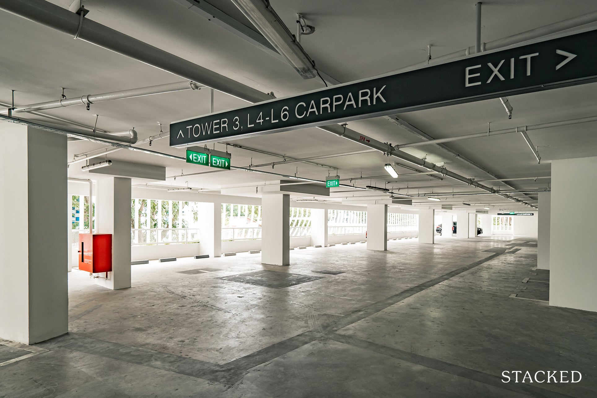 queens peak multi-storey carpark