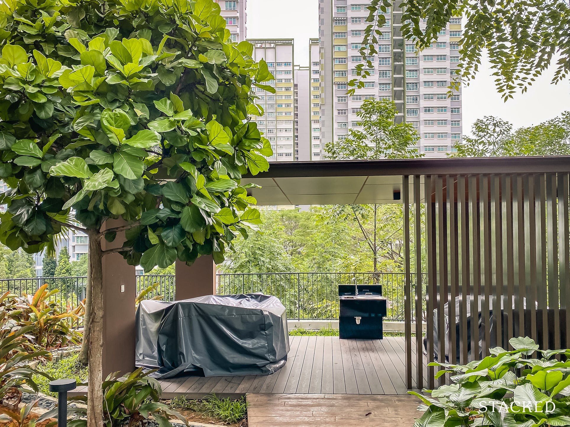 high park residences Chinese tea pavilion