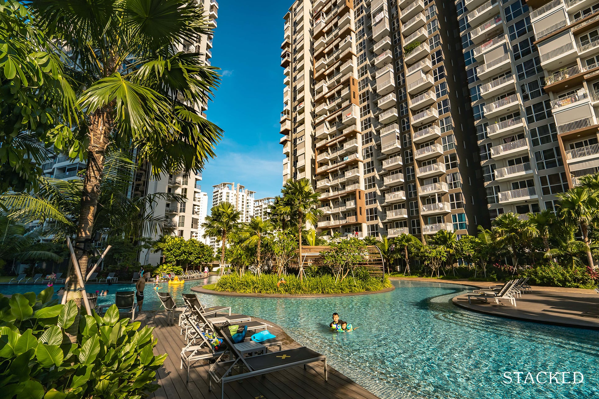 high park residences 40m lap pool