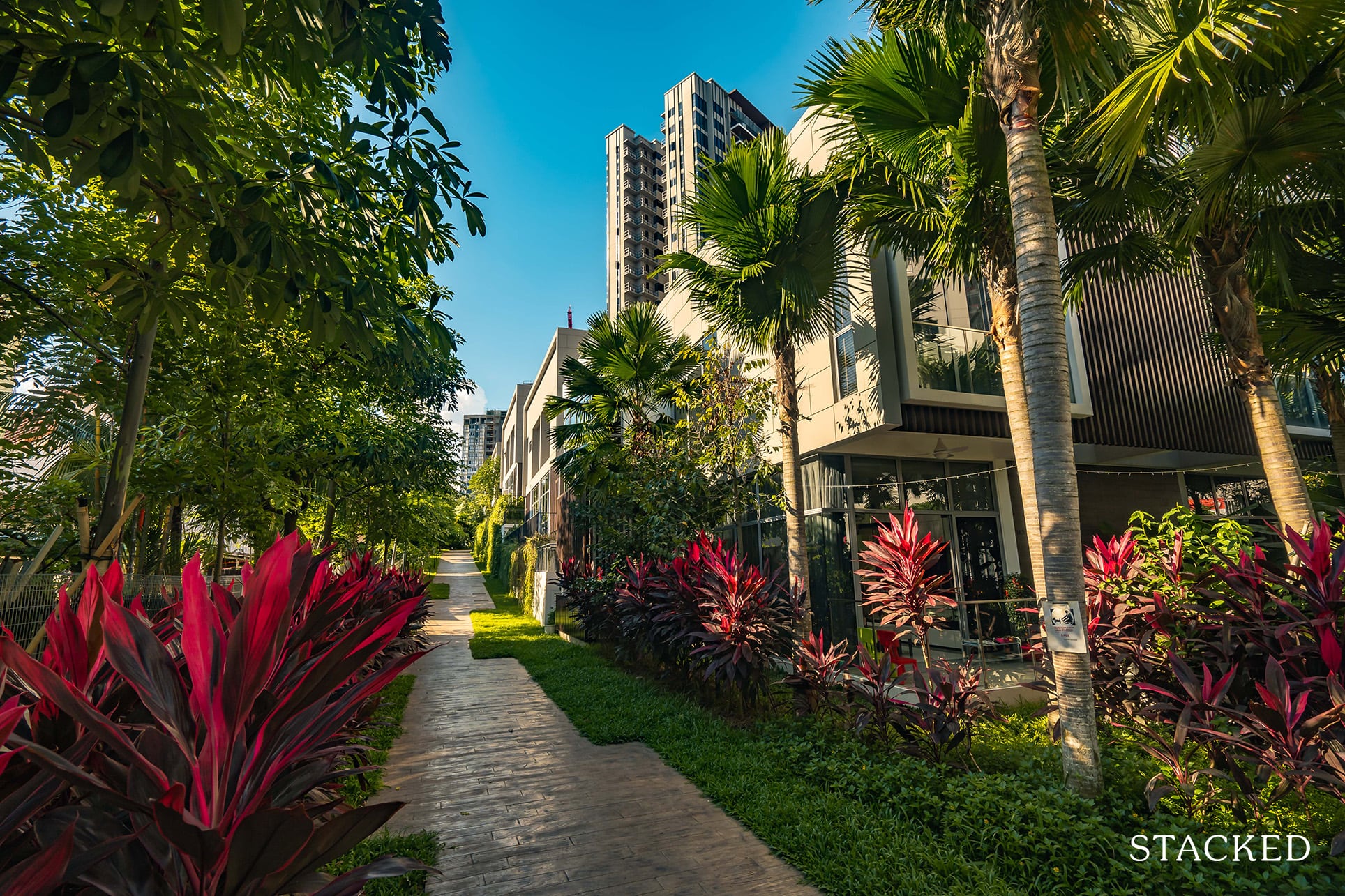 high park residences walking path