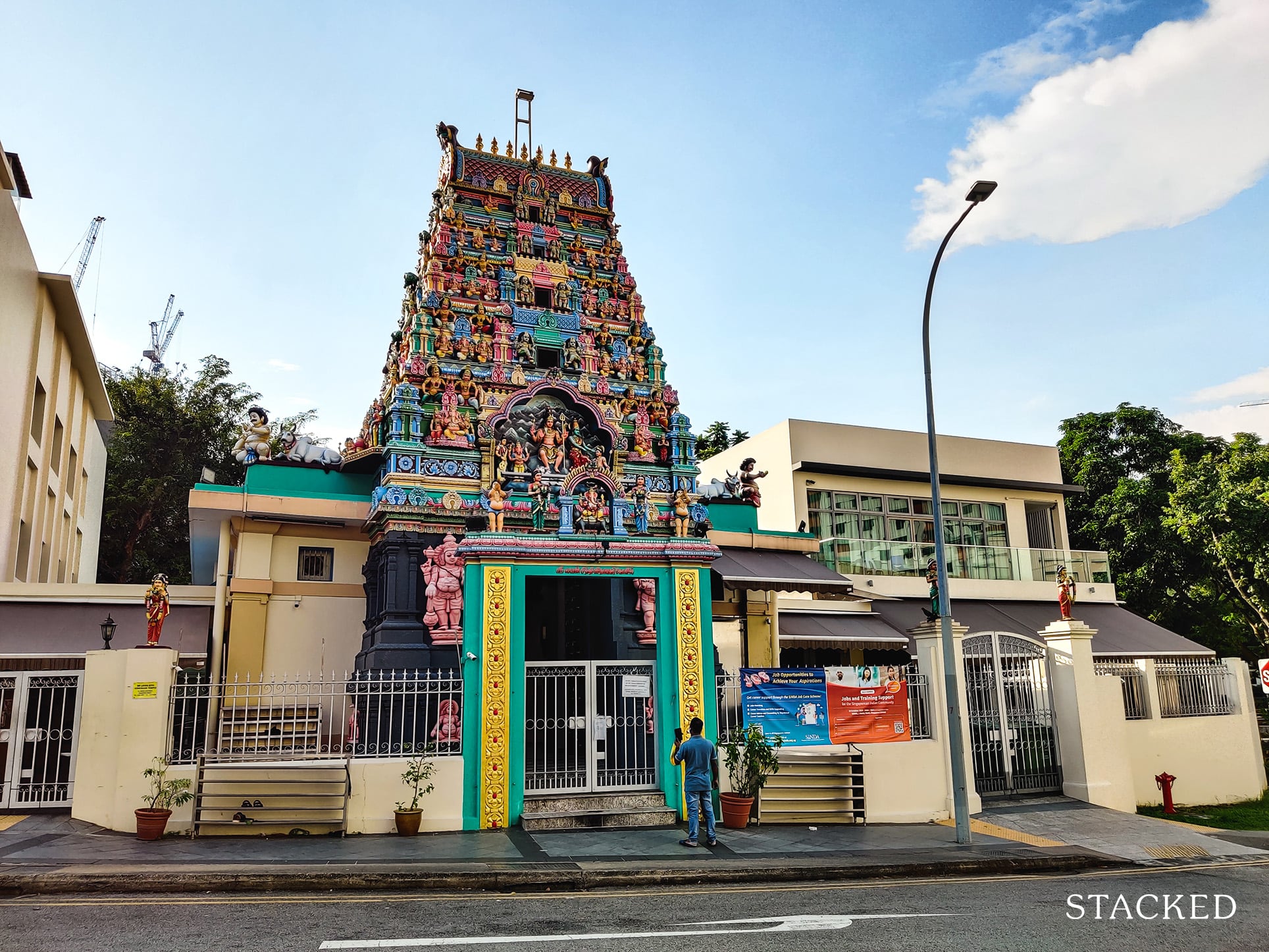 pinnacle@duxton Sri Layan Sithi Vinayagar Temple
