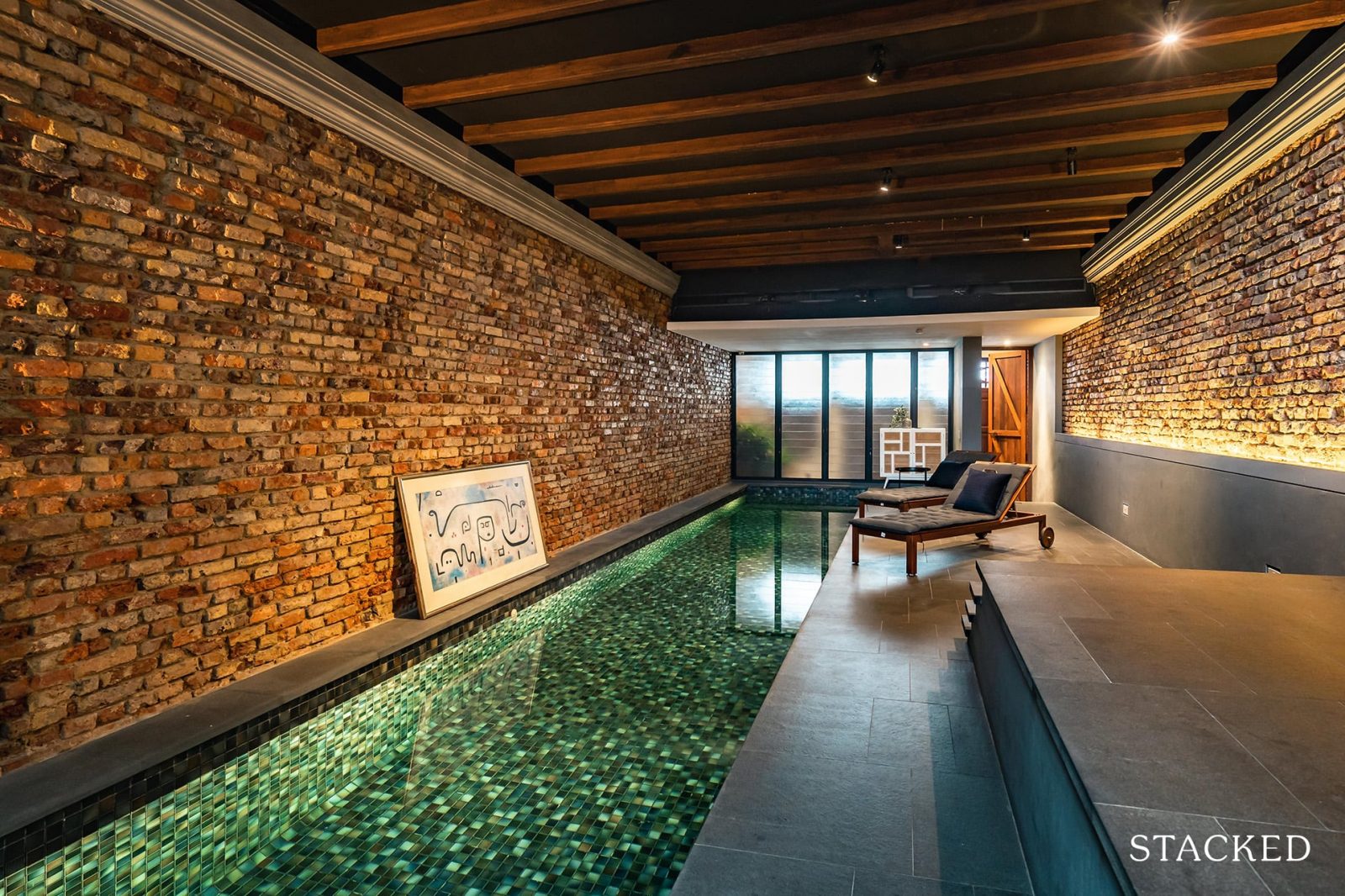 Living In A Shophouse: Figment Alexandra House Review