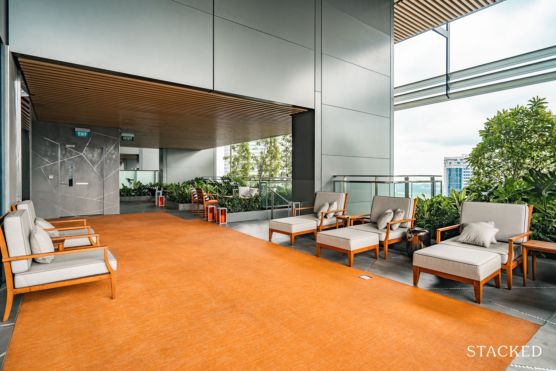 South Beach residences seating area