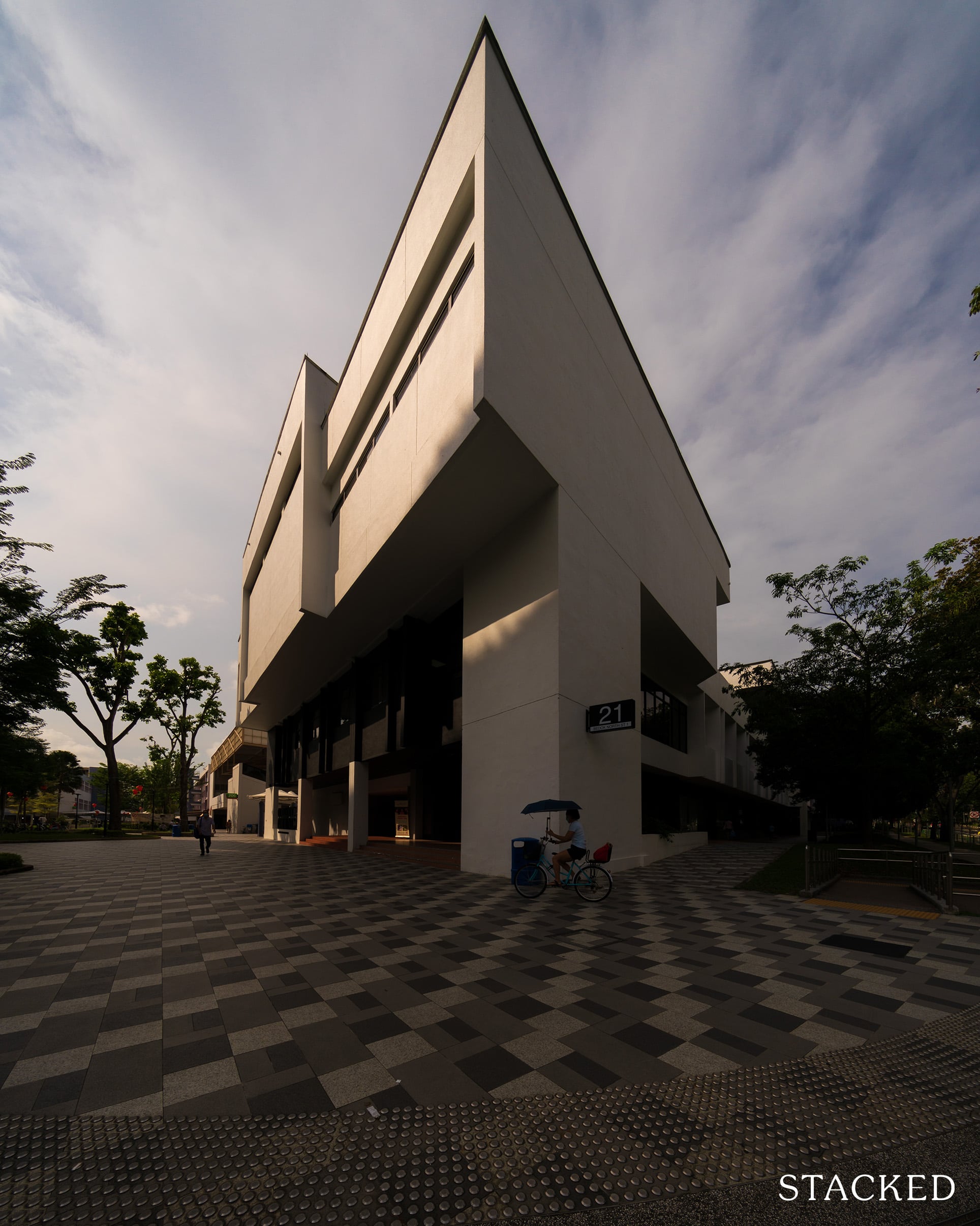 Bedok library