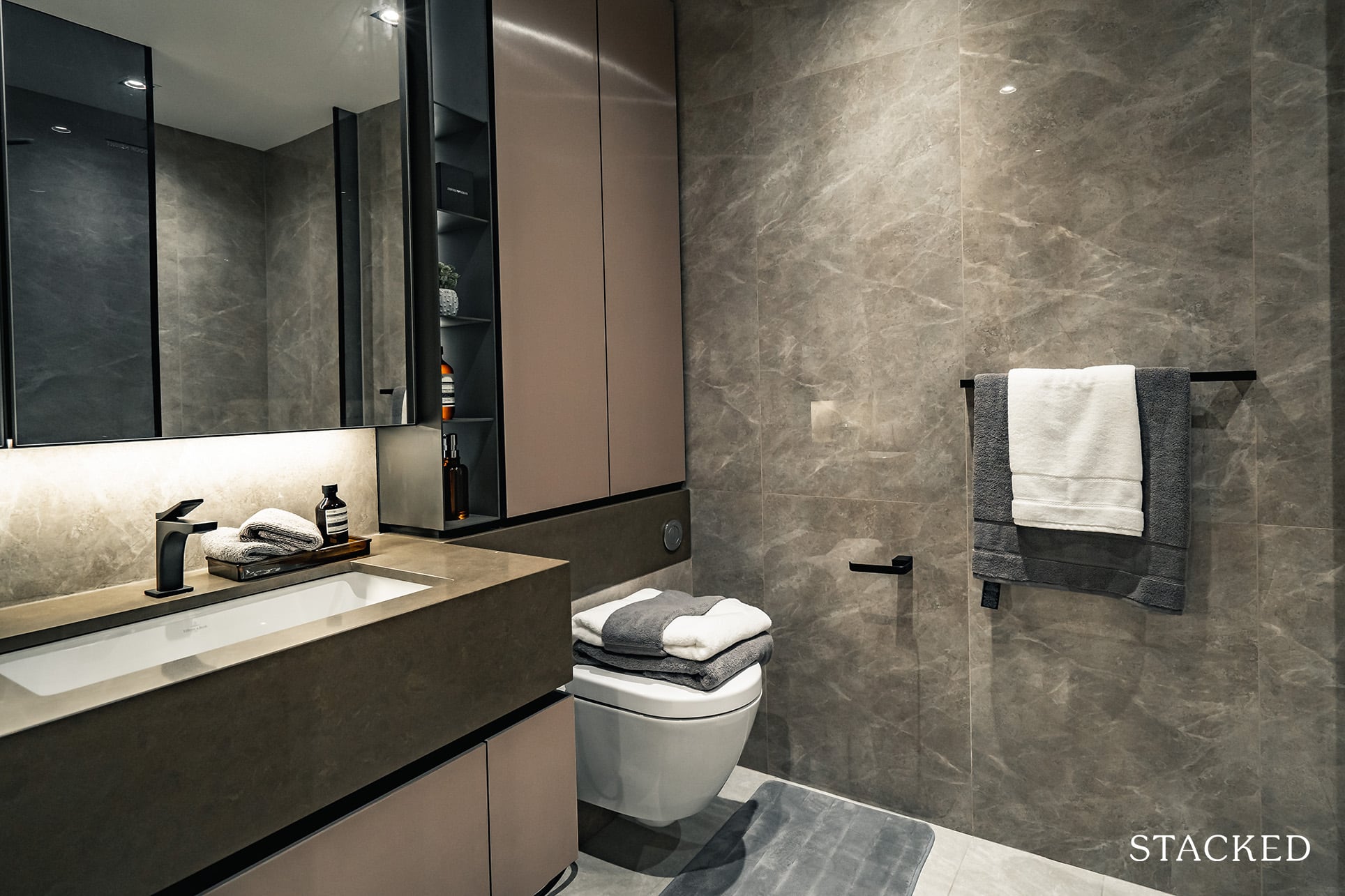 the atelier 2 bedroom common bathroom