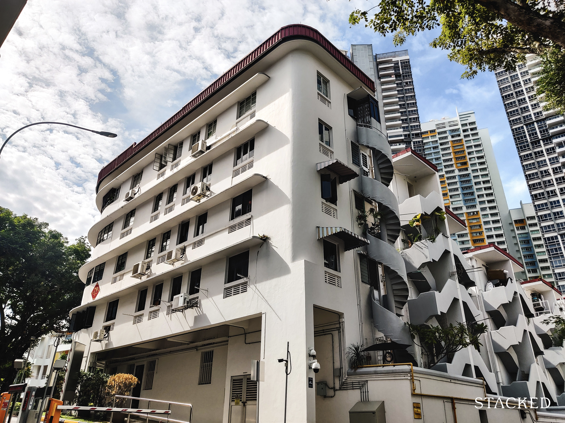 older flats tiong bahru