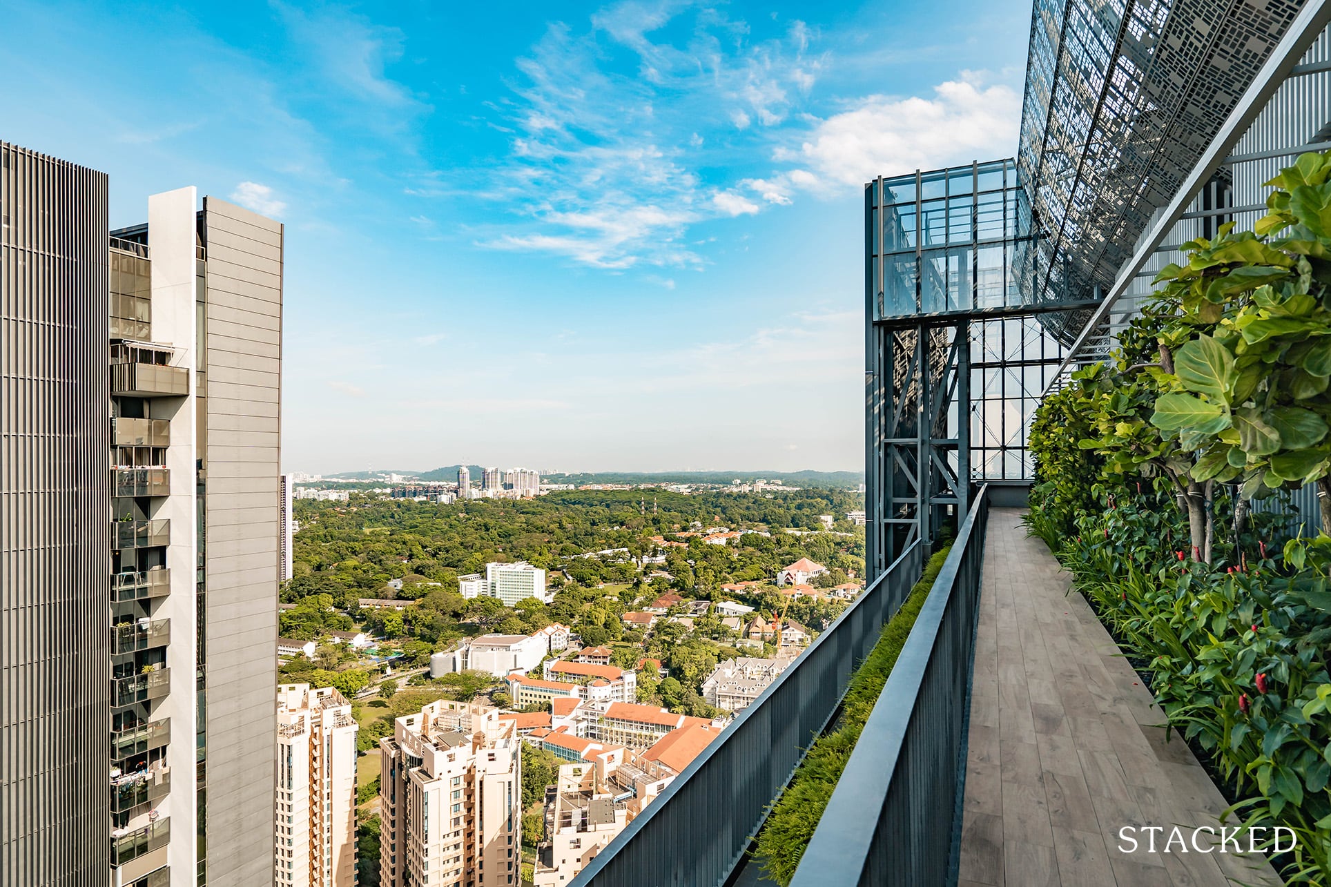 Alex residences sky deck view