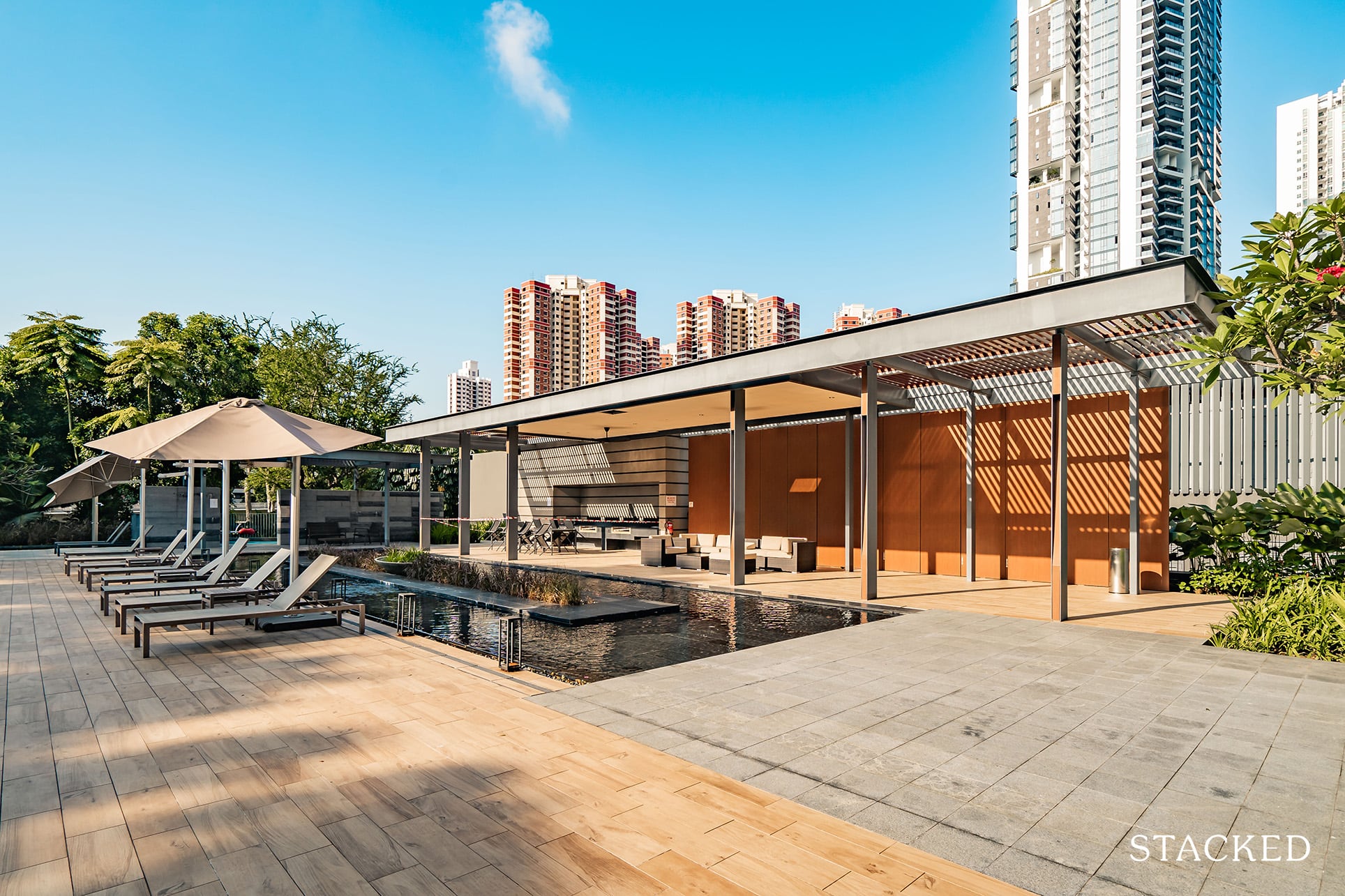 Alex residences dining area