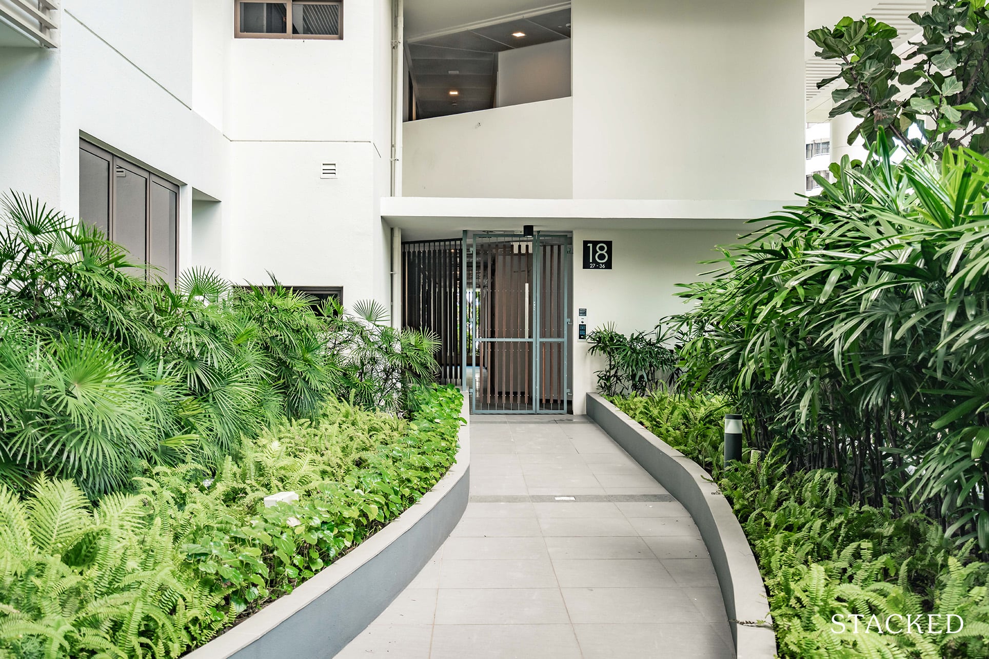 seaside residences block entrance