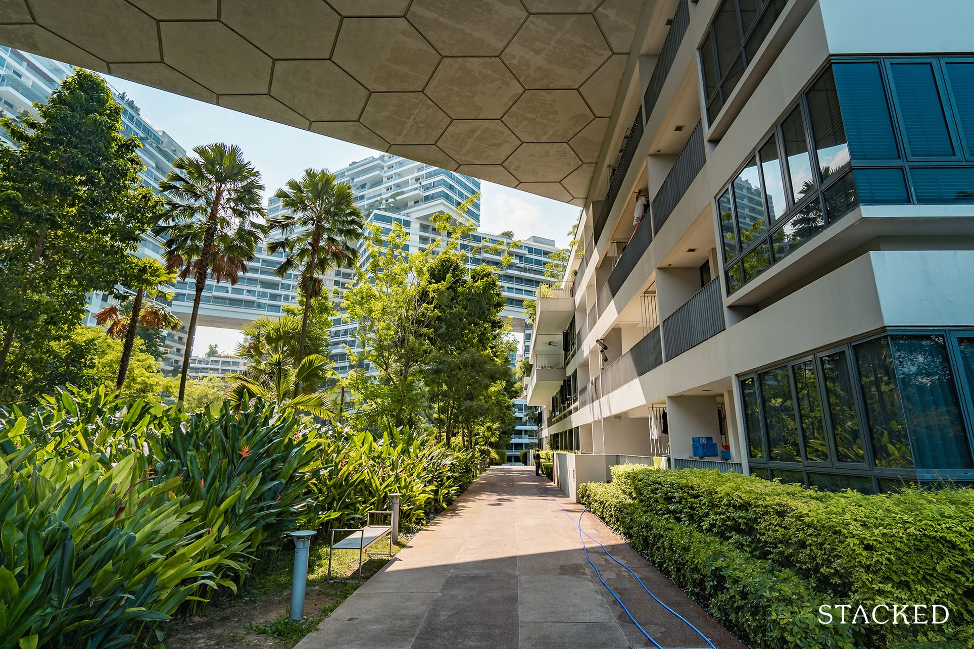 the interlace garden walkway