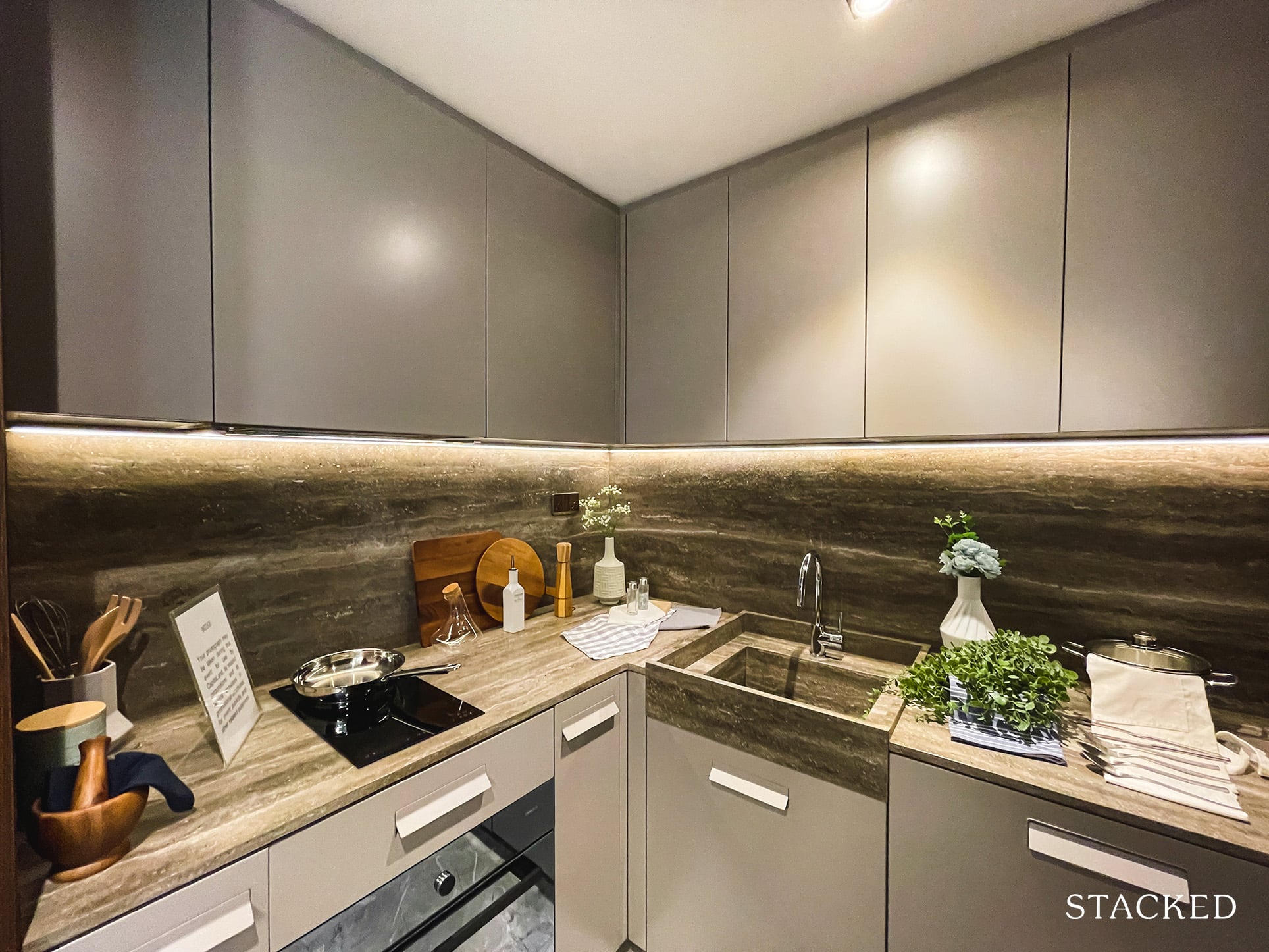 one pearl bank 2 bedroom kitchen