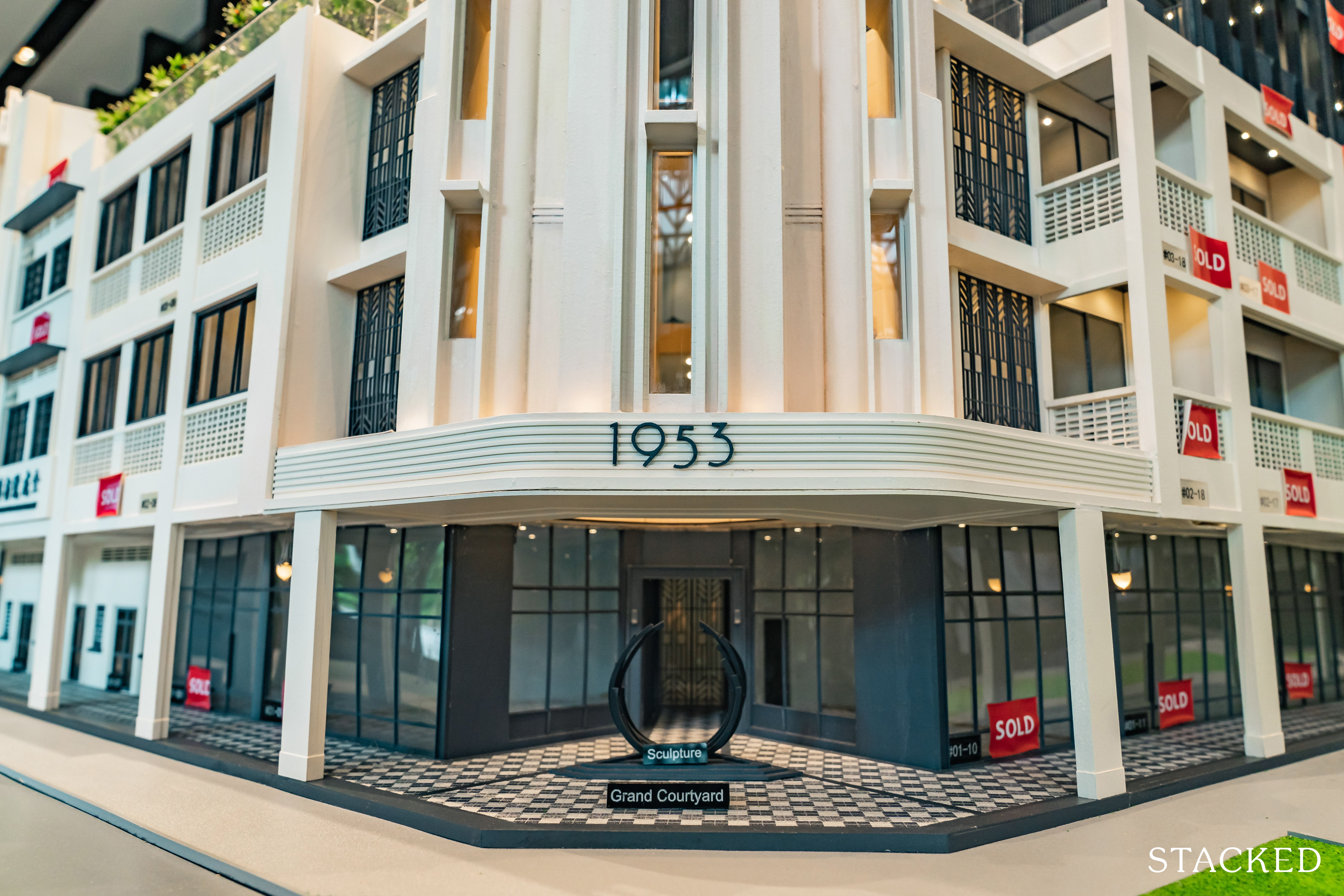 1953 condo entrance