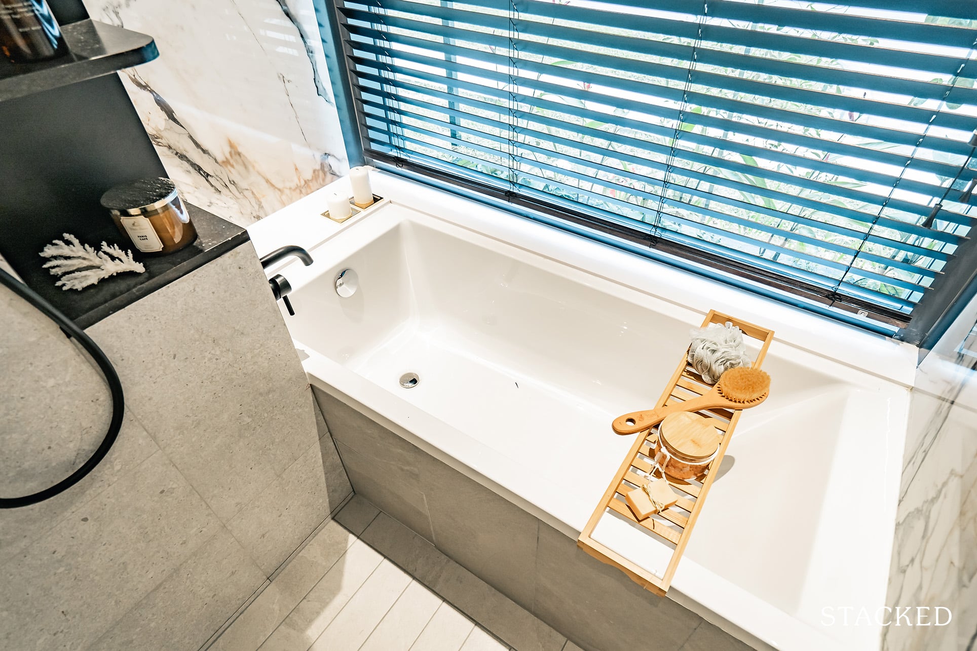 jervois mansion 4 bedroom master bathroom bathtub