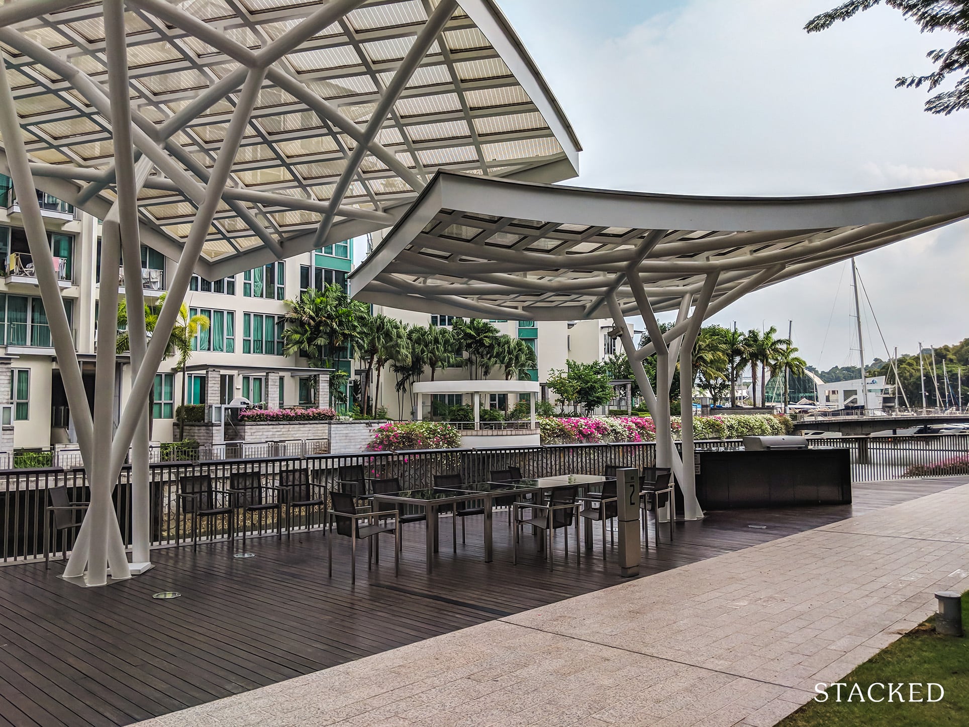 Reflections At Keppel Bay barbeque 