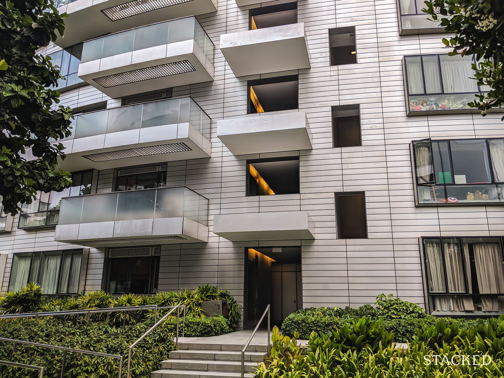 Reflections At Keppel Bay block