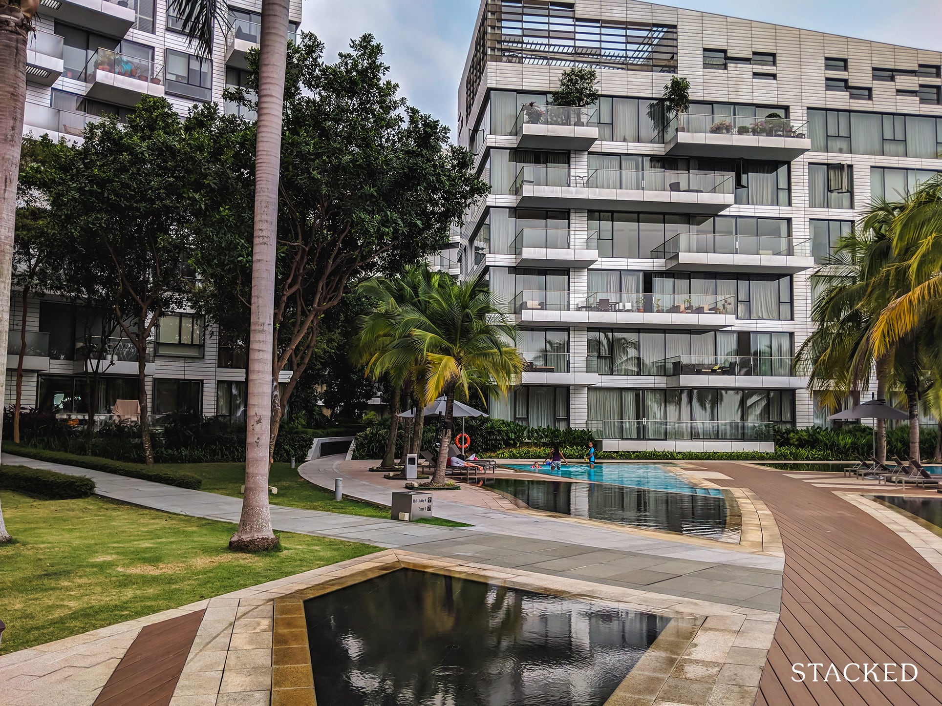 Reflections At Keppel Bay water feature